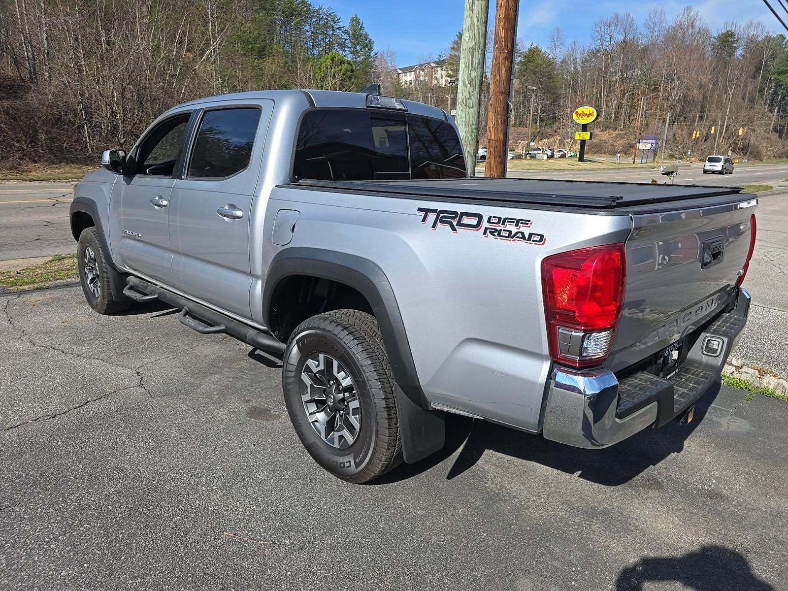 2017 Toyota Tacoma TRD Off-Road RWD