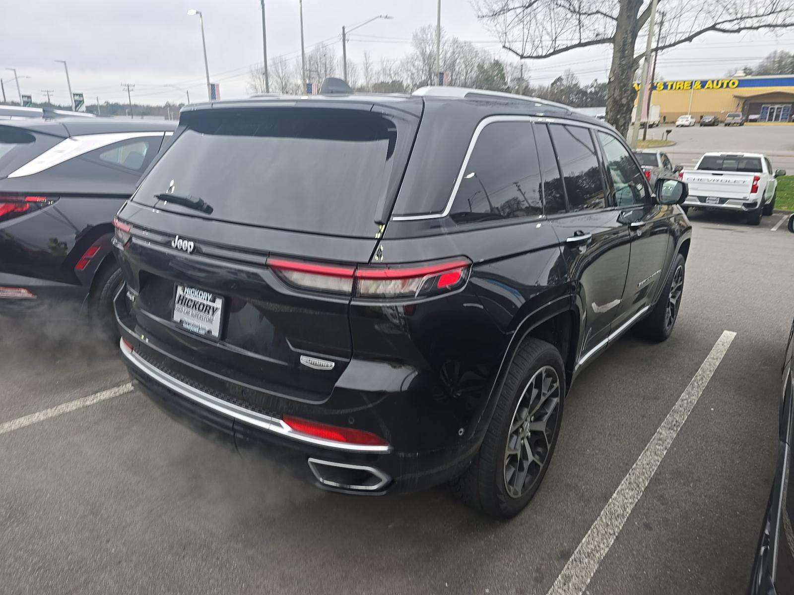 2022 Jeep Grand Cherokee Summit Reserve AWD