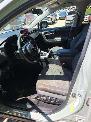 2023 Toyota RAV4 XLE AWD