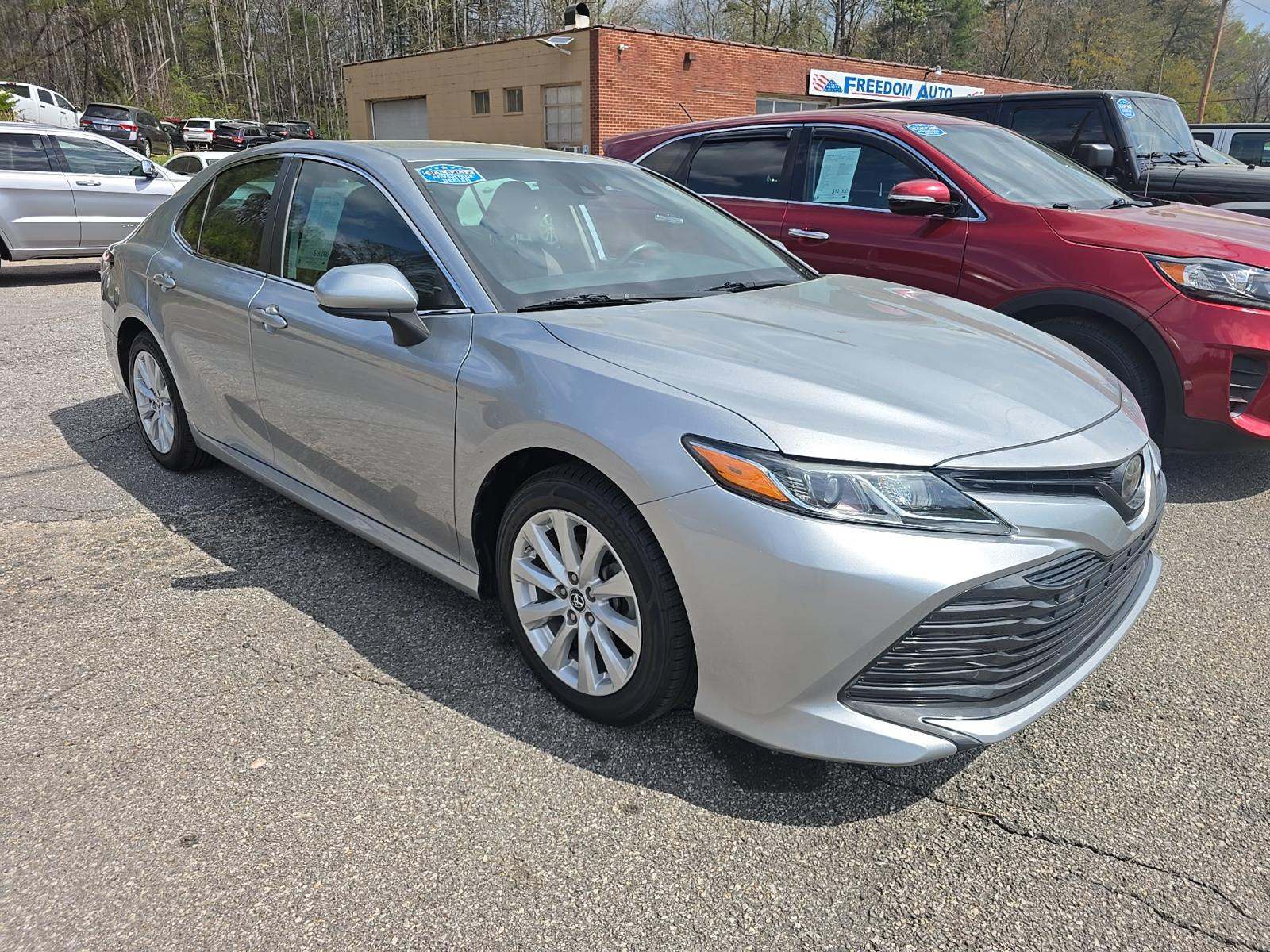 2019 Toyota Camry LE FWD