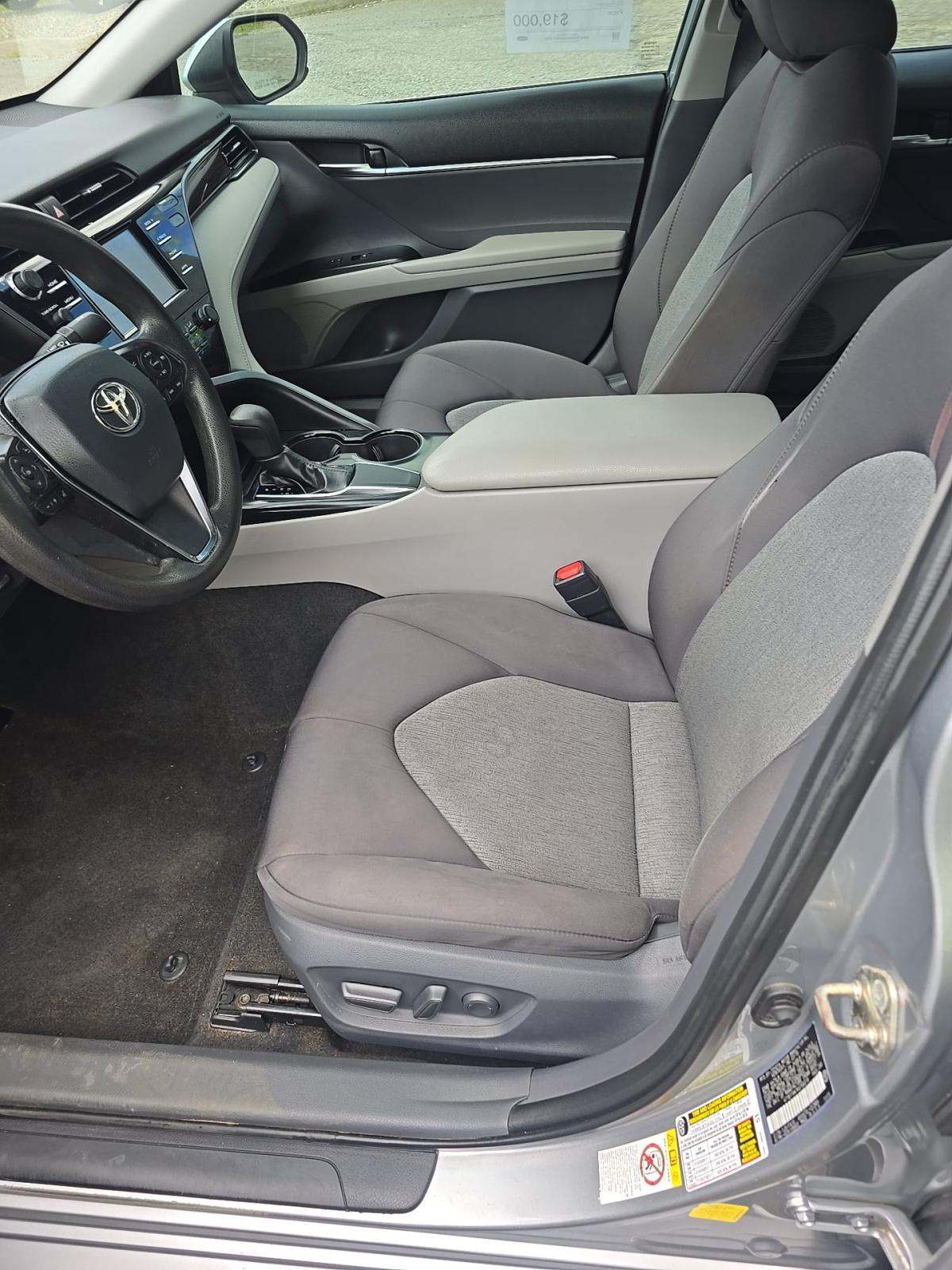 2019 Toyota Camry LE FWD