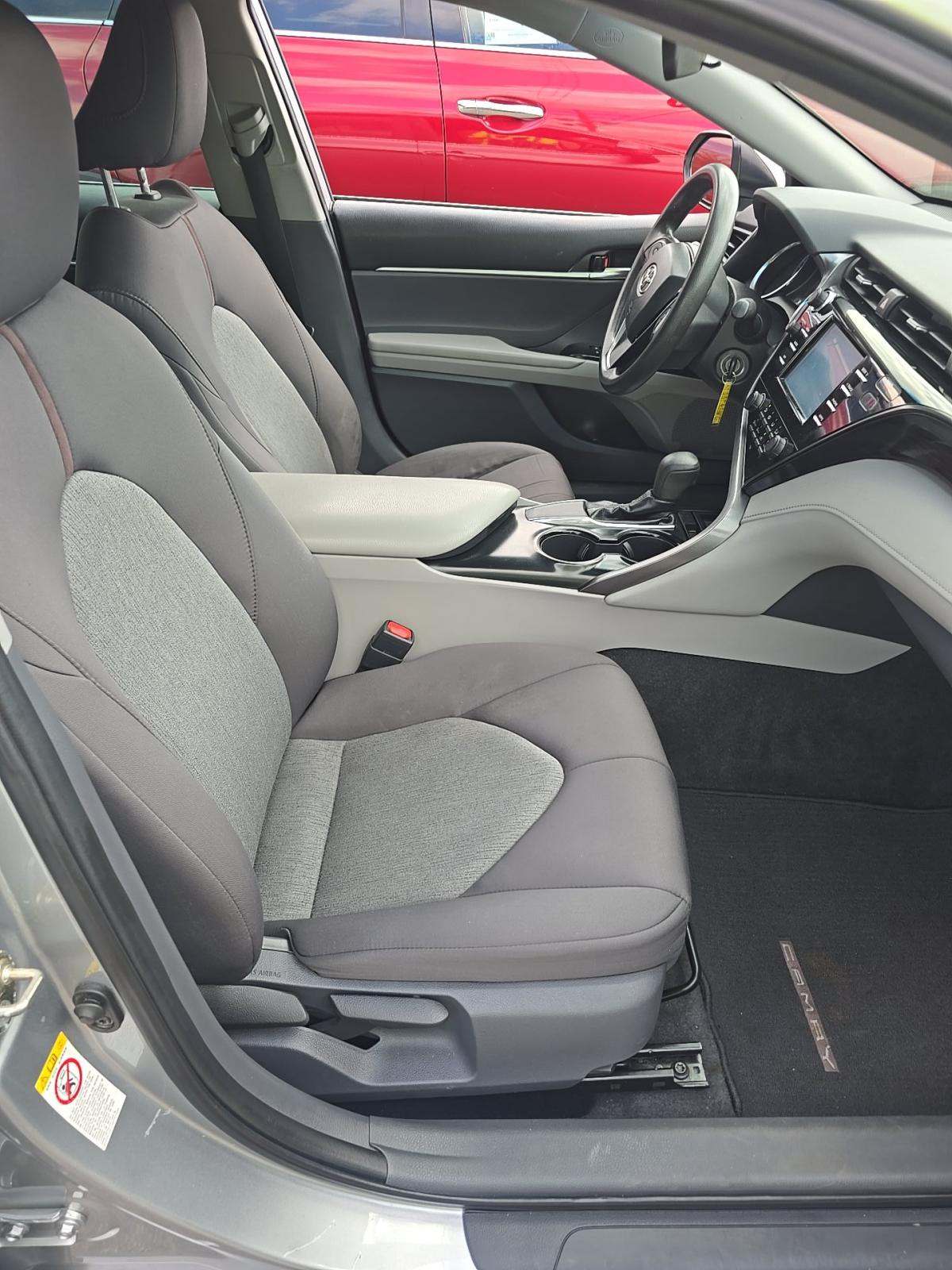 2019 Toyota Camry LE FWD