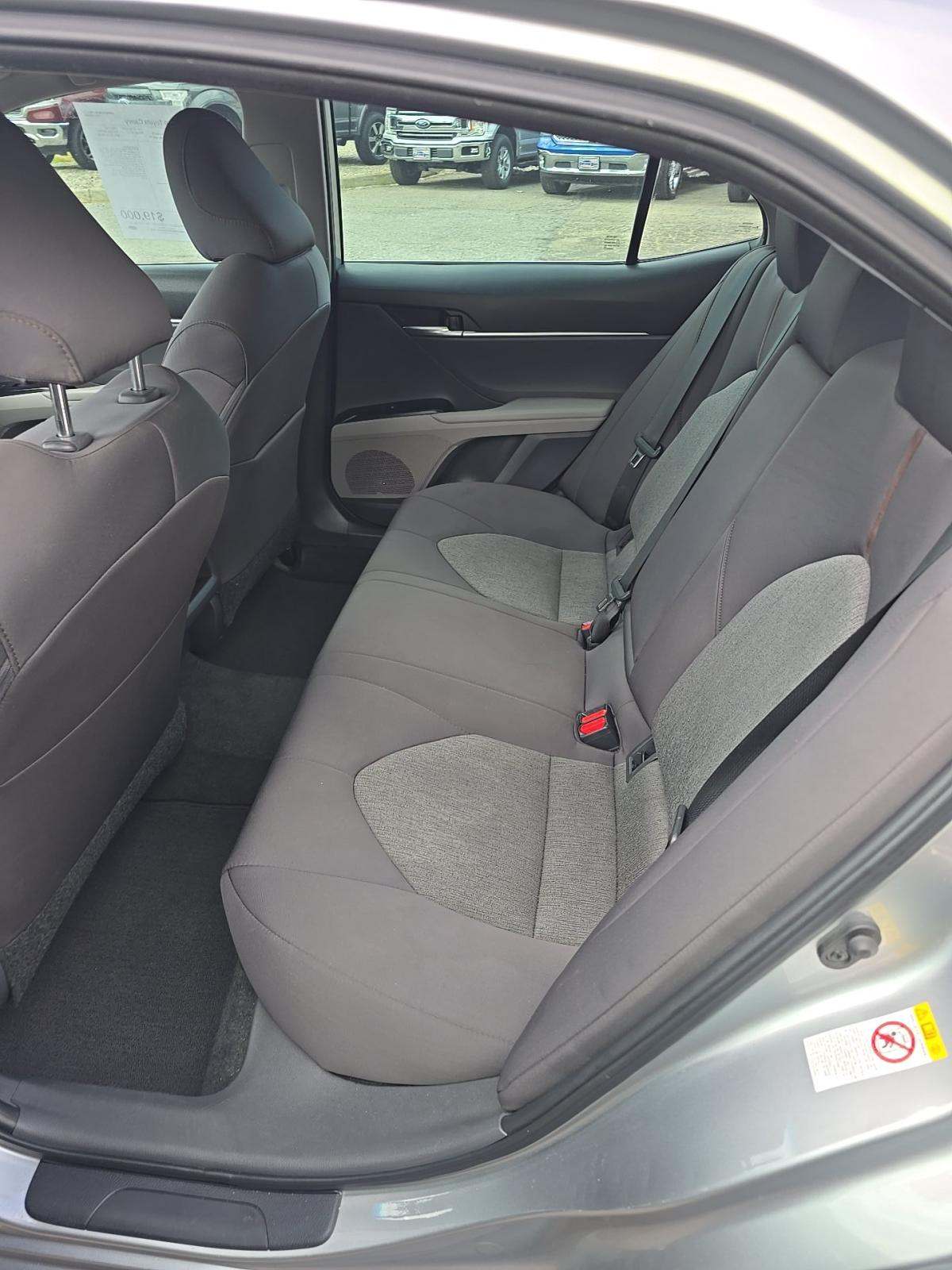 2019 Toyota Camry LE FWD