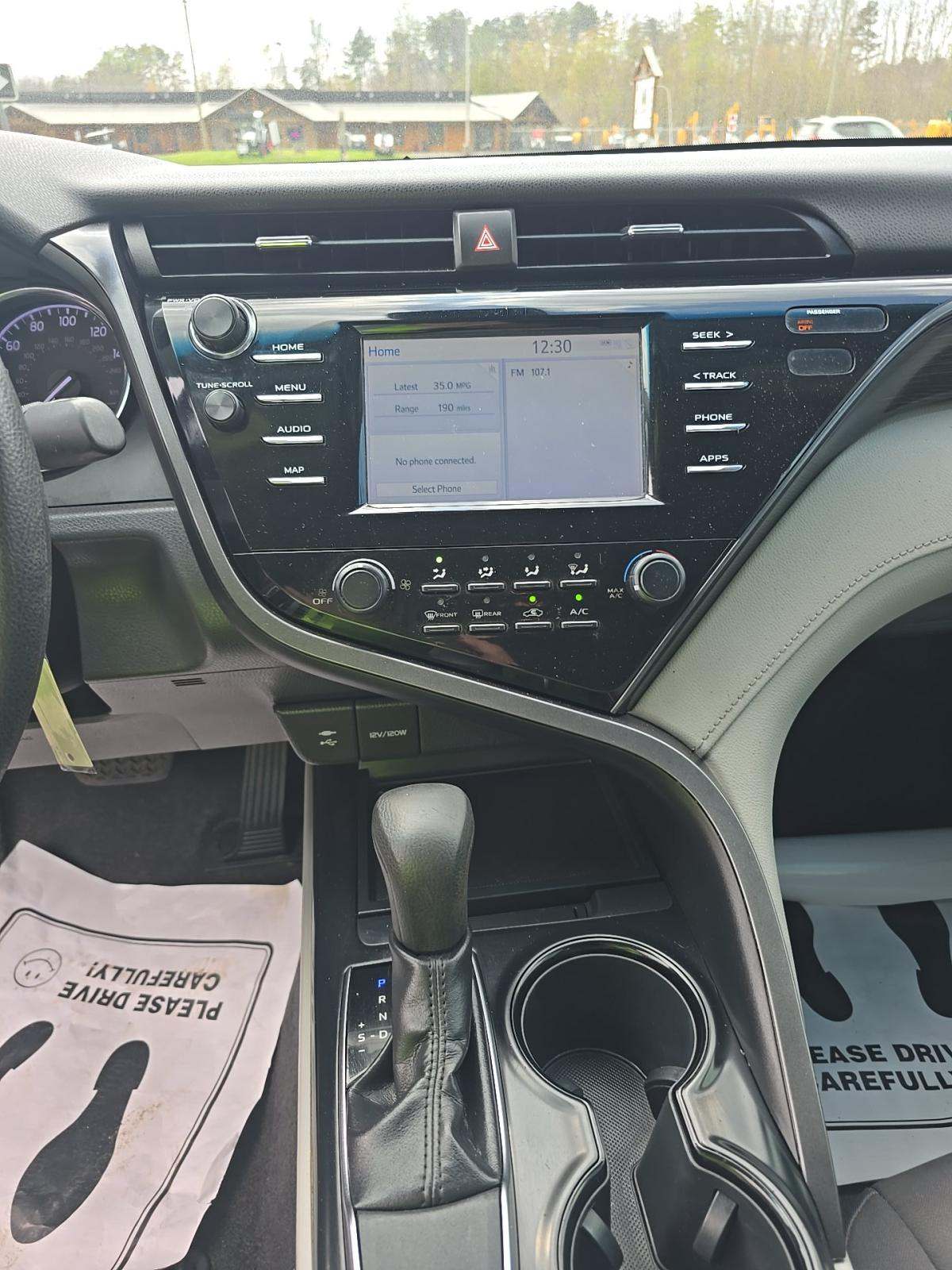 2019 Toyota Camry LE FWD