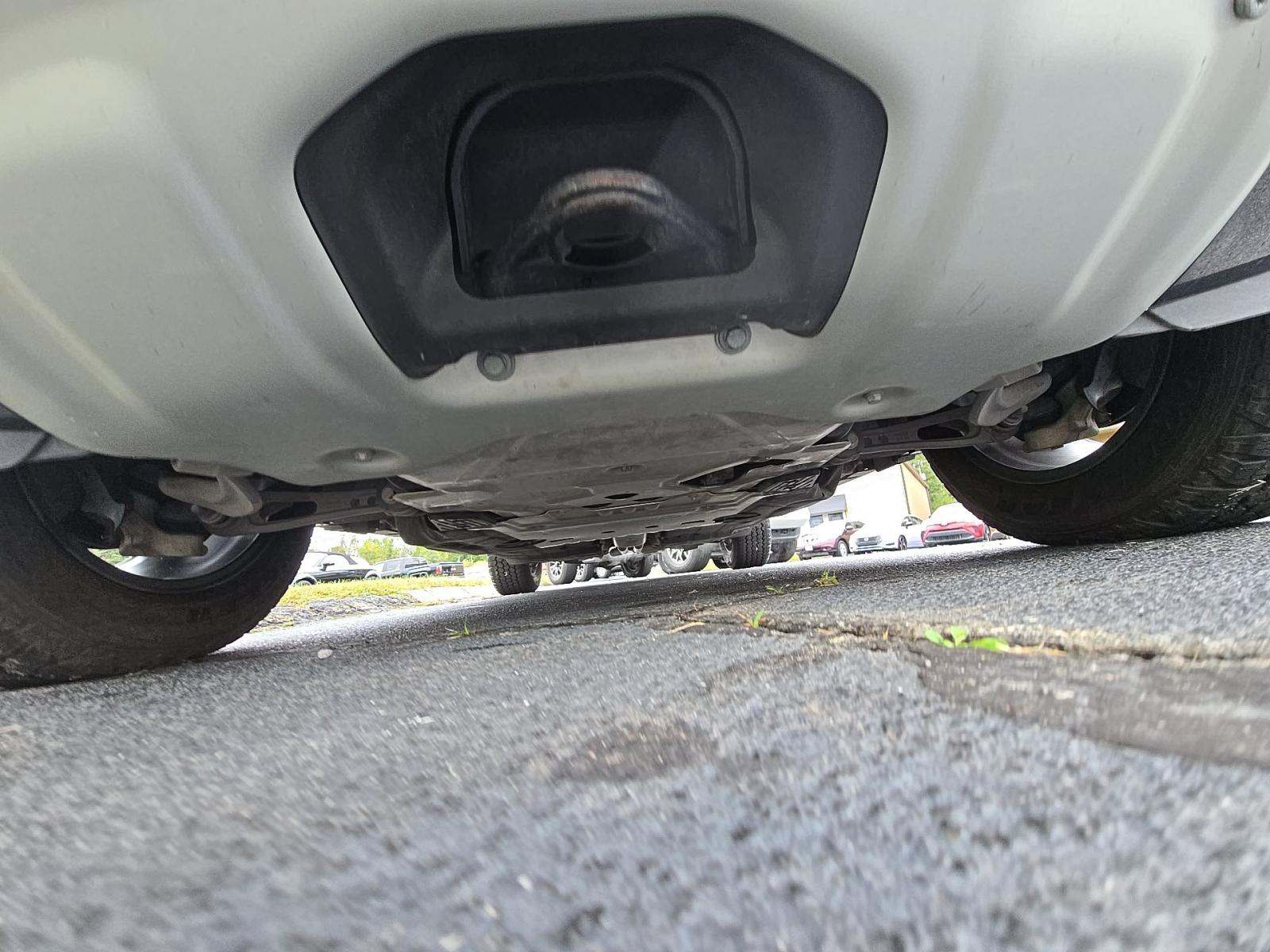 2023 Land Rover Defender 110 V8 Carpathian Edition AWD