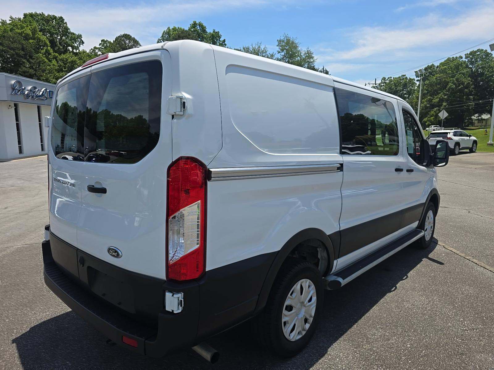 FORD TRANSIT 250 - 3