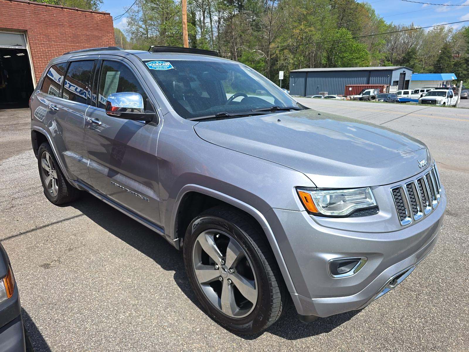 JEEP GRAND CHEROKEE - 4