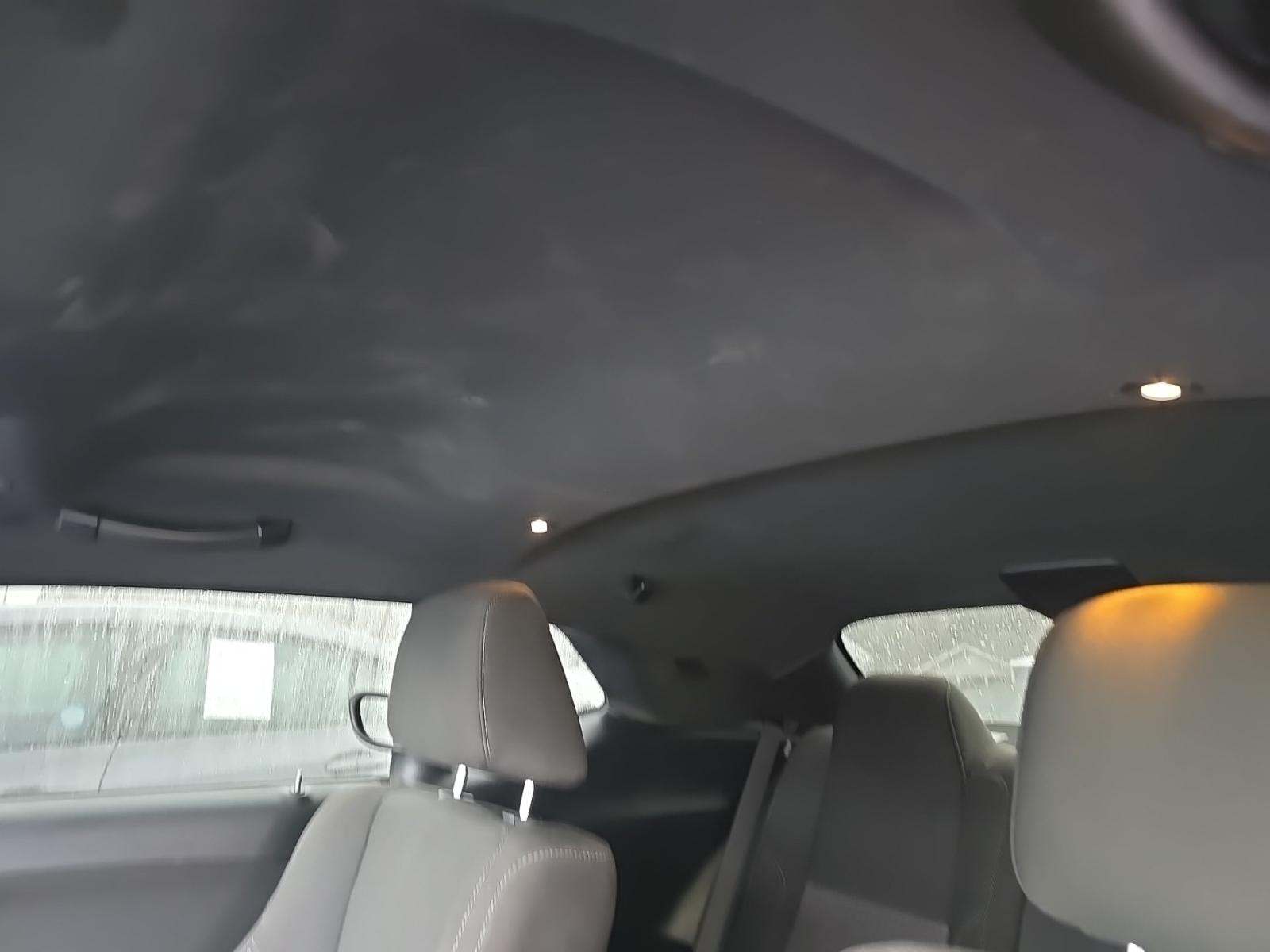 2020 Dodge Challenger SXT RWD