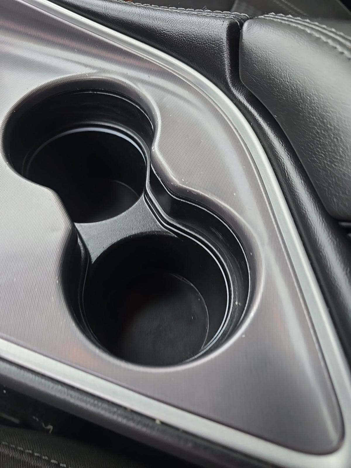 2020 Dodge Challenger SXT RWD