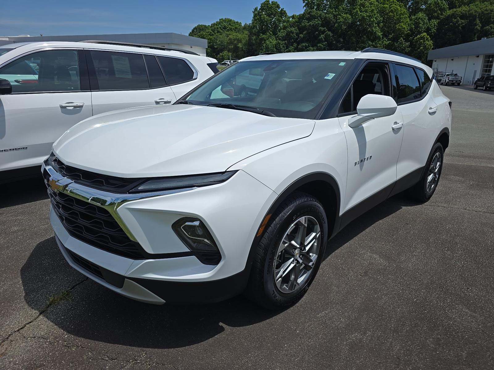 CHEVROLET BLAZER - 1
