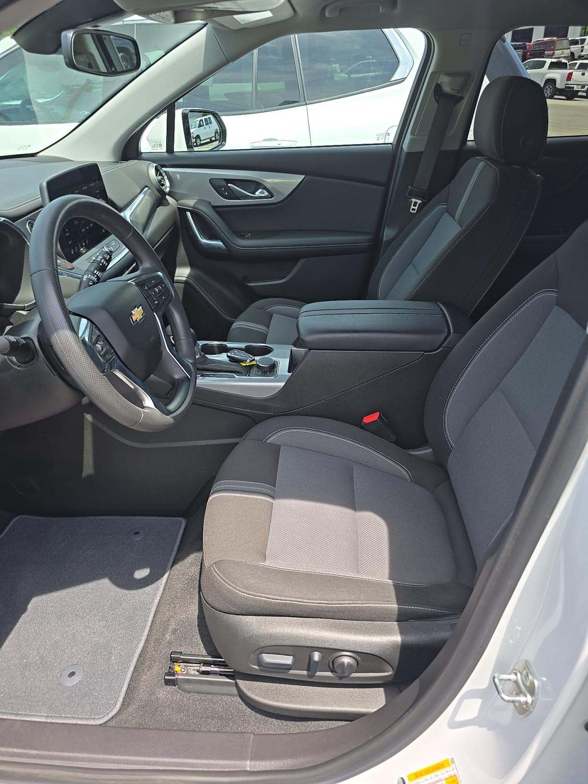 CHEVROLET BLAZER - 6