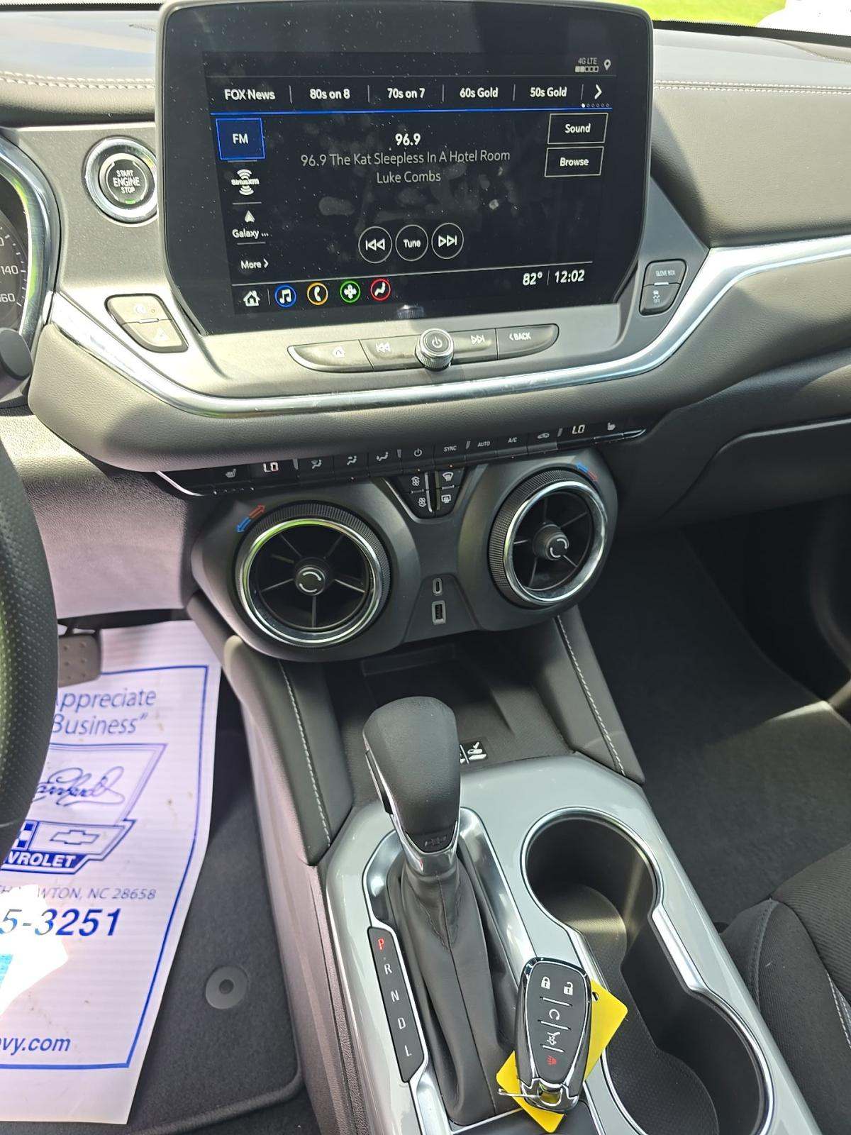 CHEVROLET BLAZER - 10