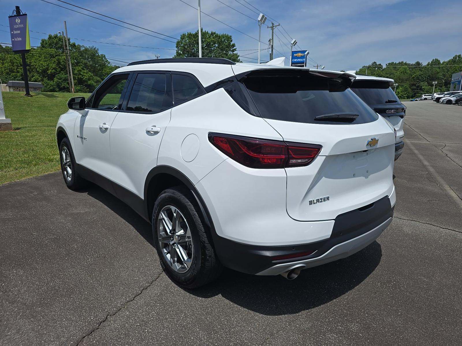 CHEVROLET BLAZER - 2