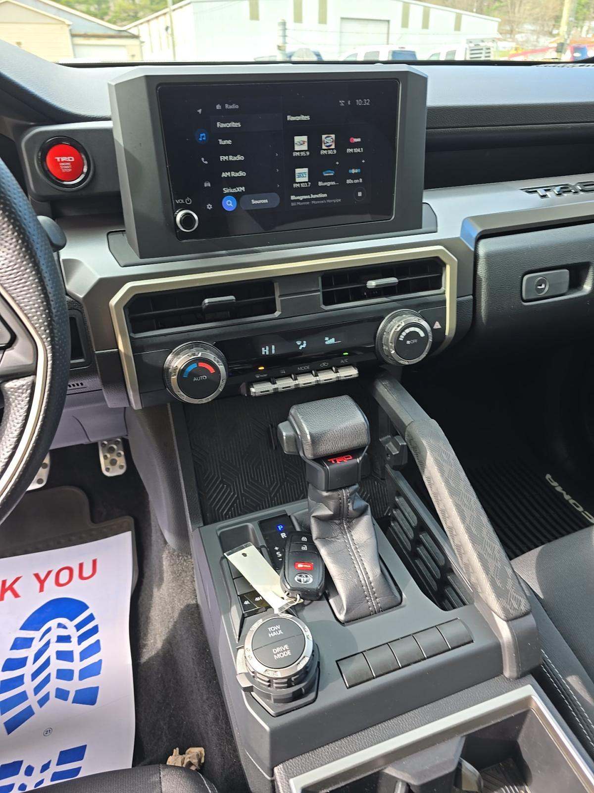 2024 Toyota Tacoma TRD Sport AWD