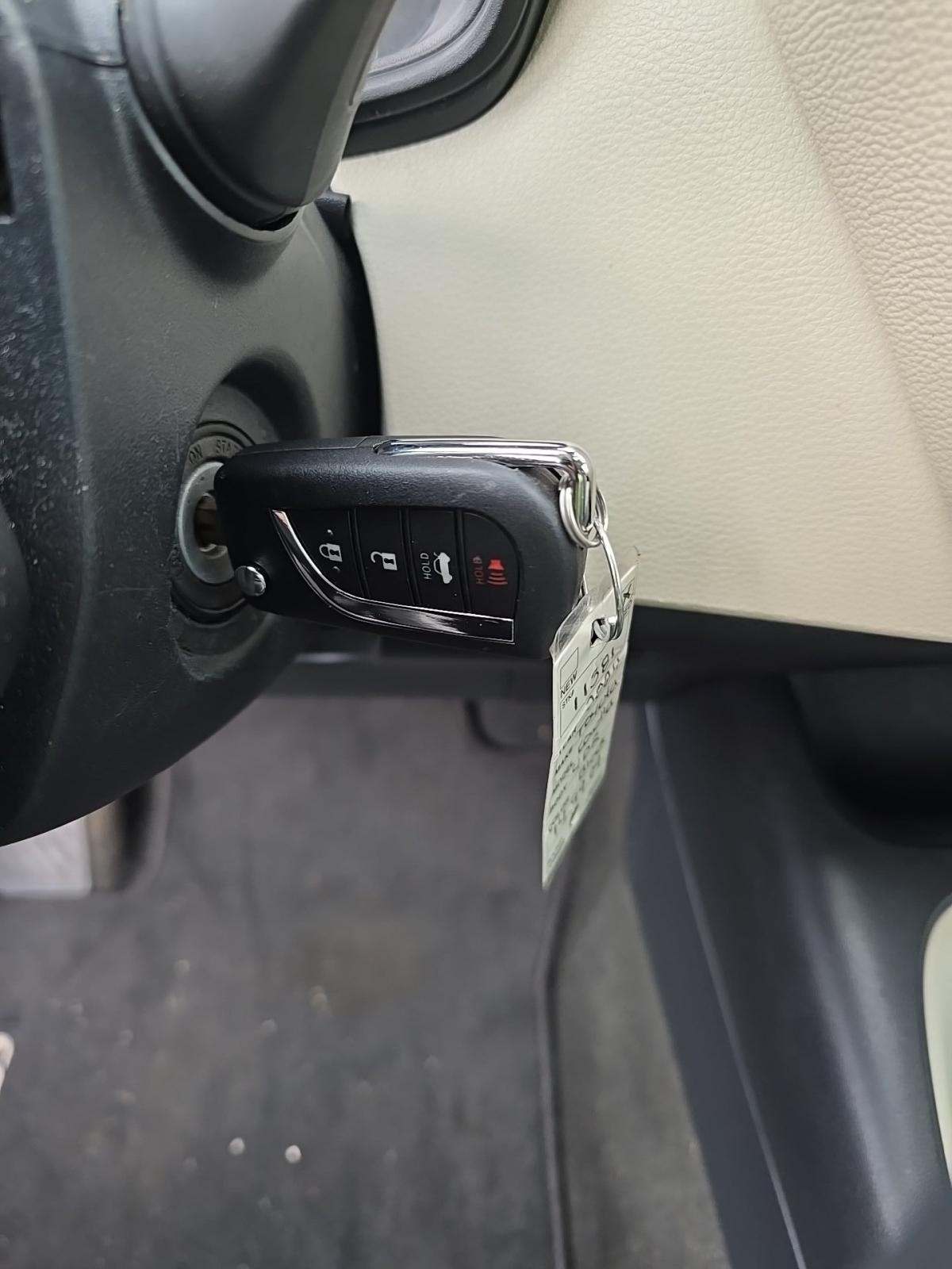 2024 Toyota Corolla LE FWD