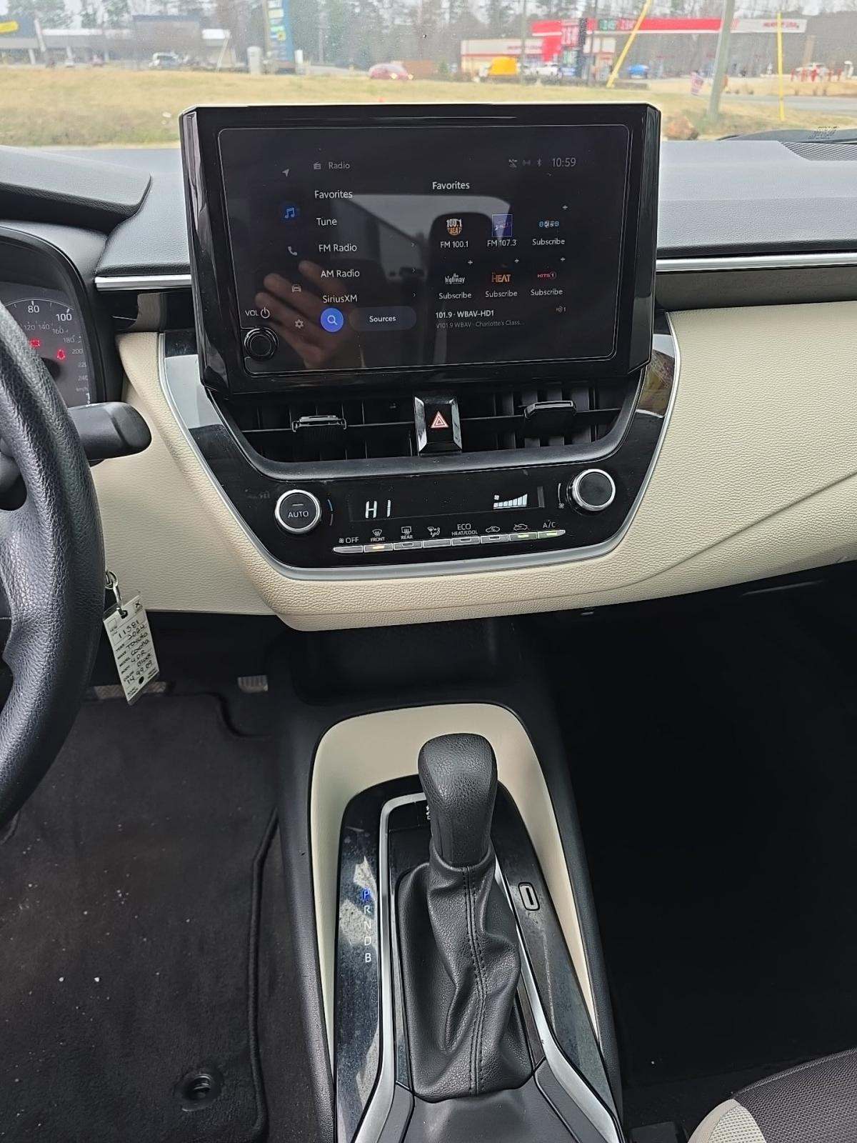 2024 Toyota Corolla LE FWD