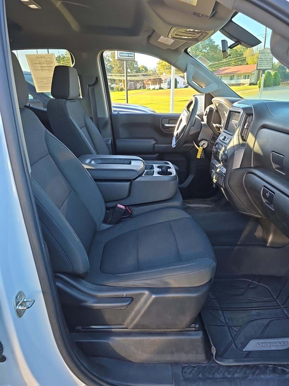 2021 Chevrolet Silverado 1500 Custom AWD