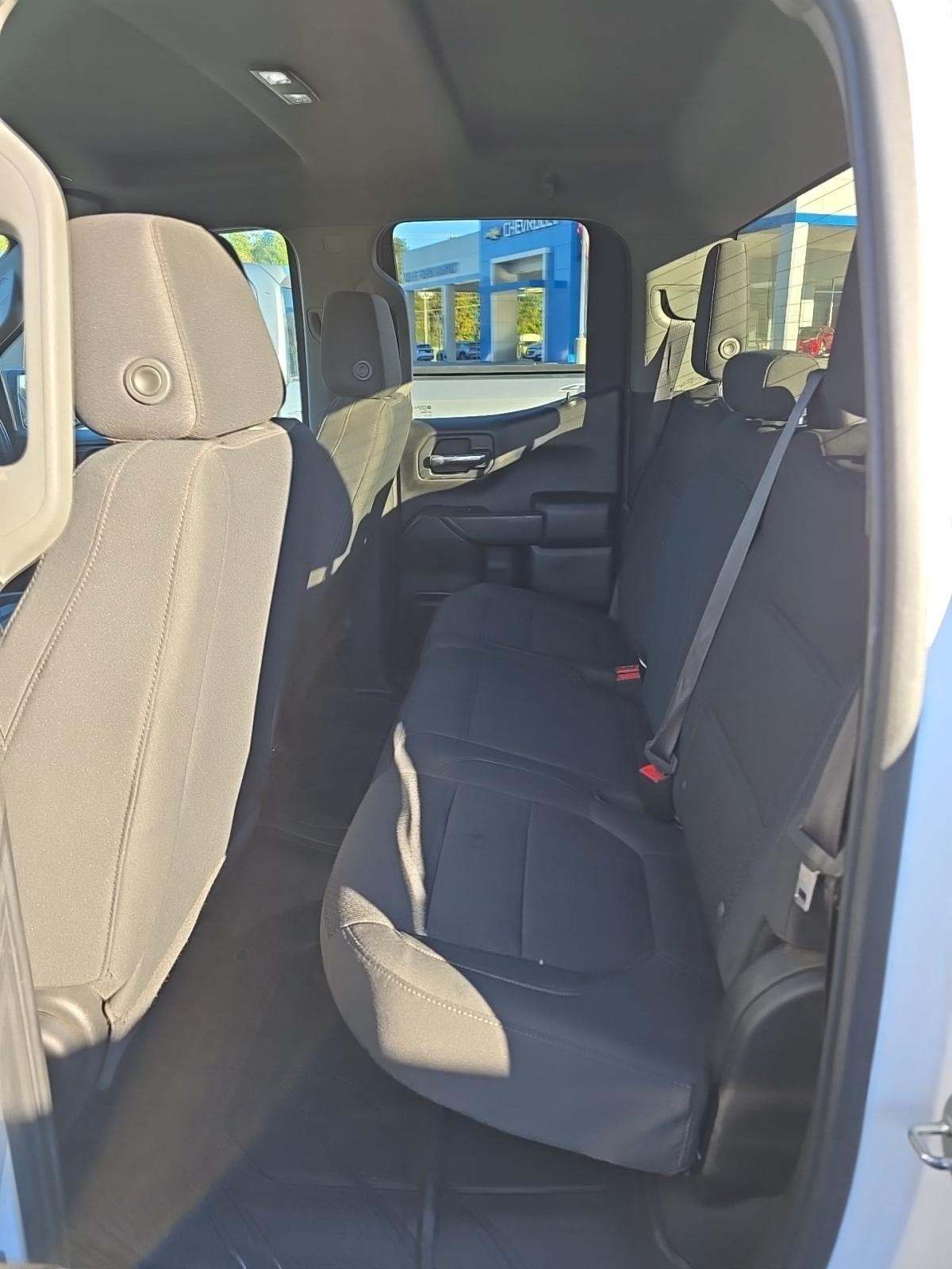 2021 Chevrolet Silverado 1500 Custom AWD