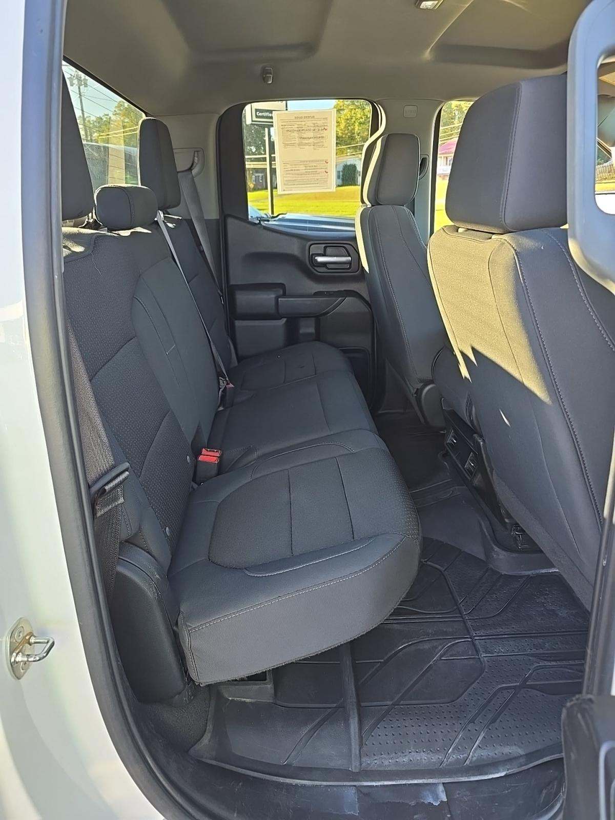 2021 Chevrolet Silverado 1500 Custom AWD