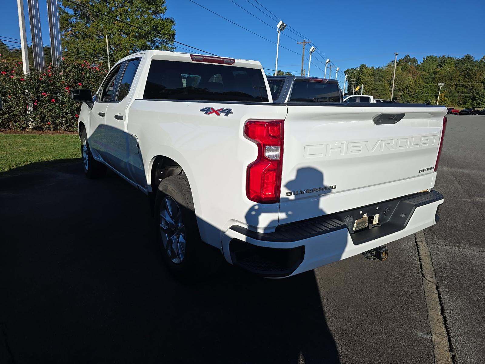 2021 Chevrolet Silverado 1500 Custom AWD
