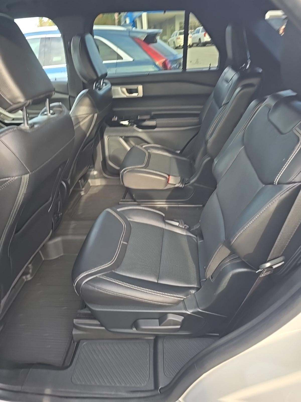 2023 Ford Explorer ST AWD