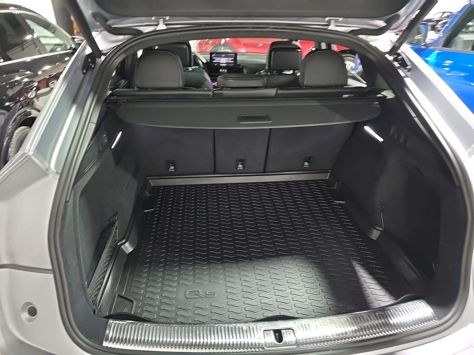 2022 Audi SQ5 Premium Plus AWD