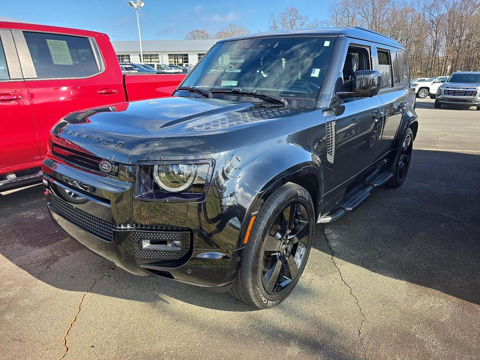 2024 Land Rover Defender 110 X-Dynamic SE AWD