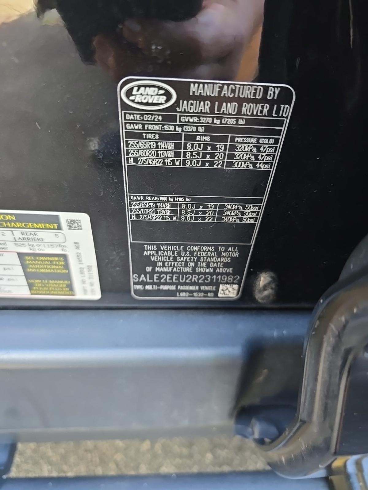 2024 Land Rover Defender 110 X-Dynamic SE AWD