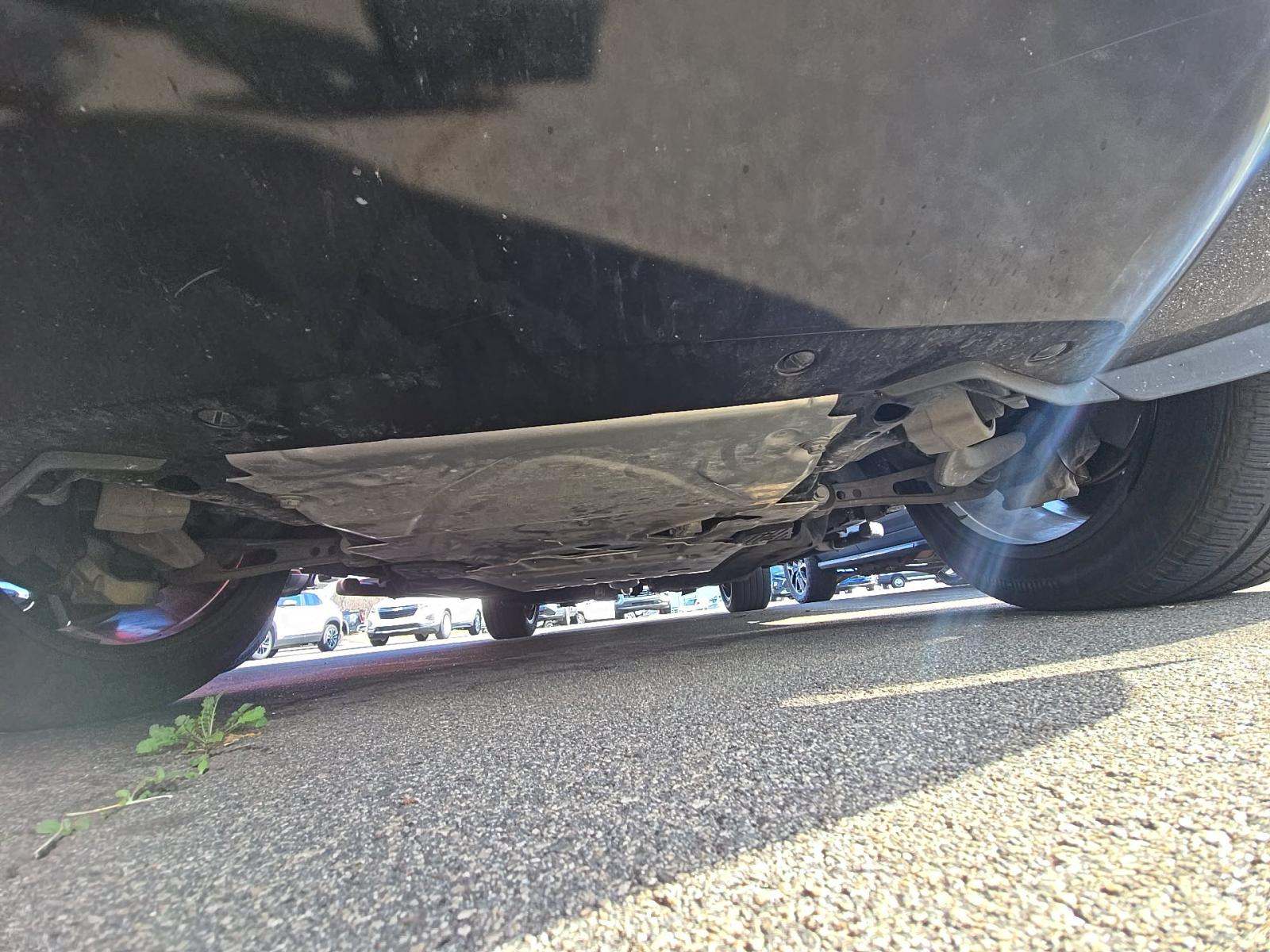 2024 Land Rover Defender 110 X-Dynamic SE AWD