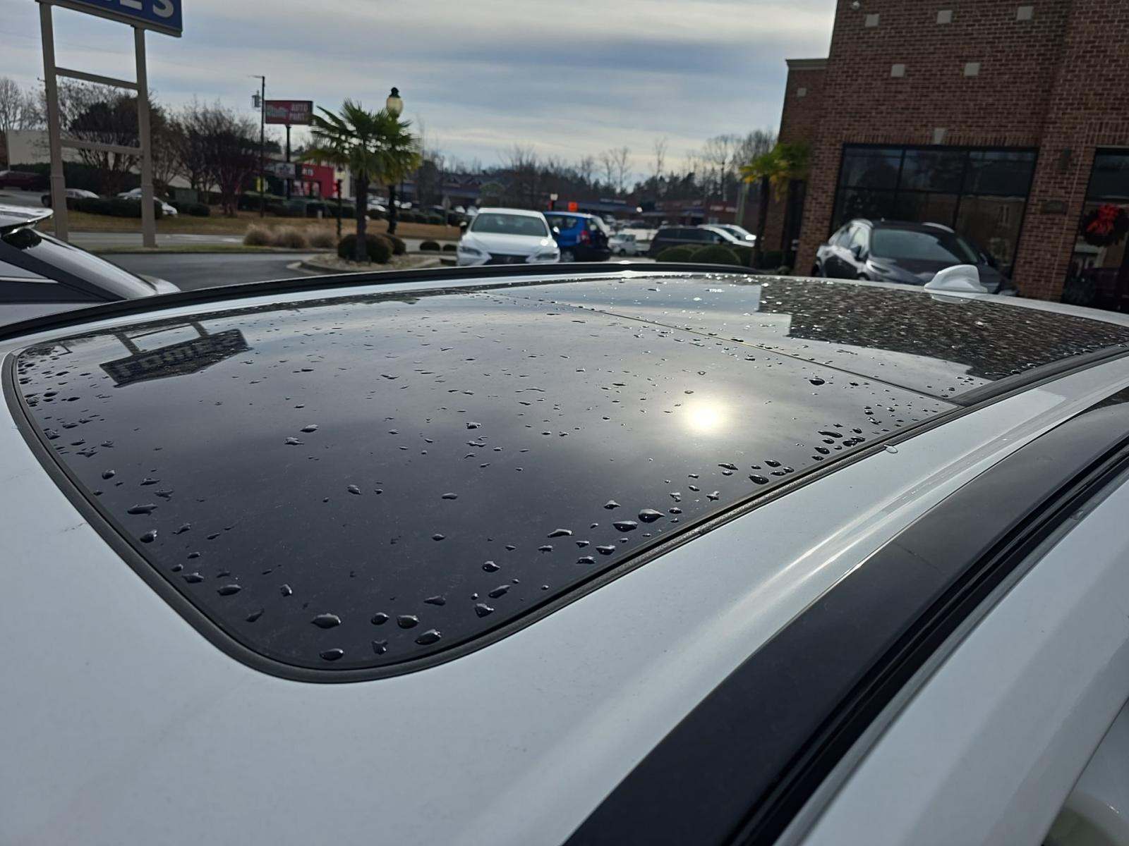 2024 Volvo XC60 B5 Plus AWD