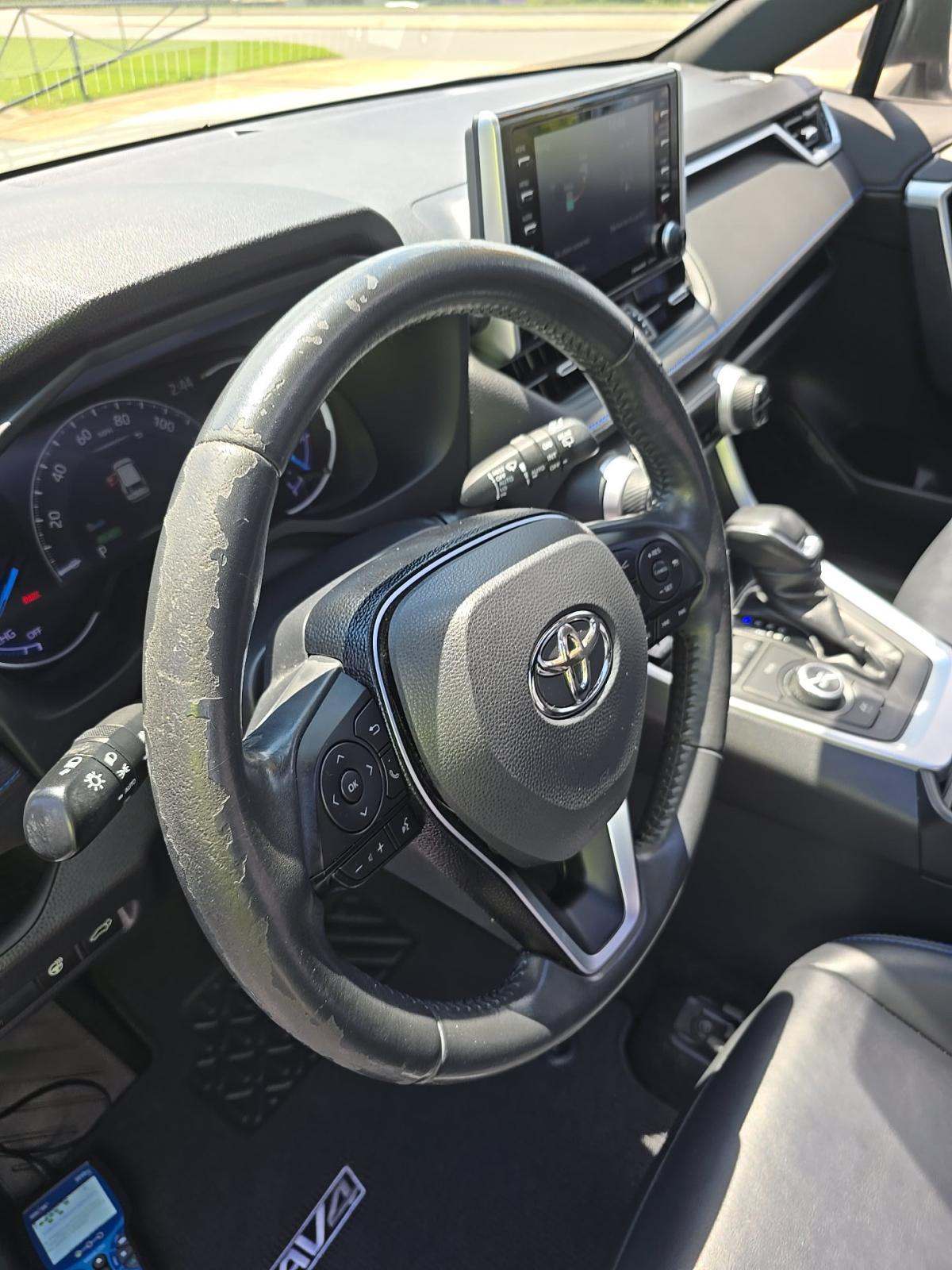 2019 Toyota RAV4 Hybrid XSE AWD