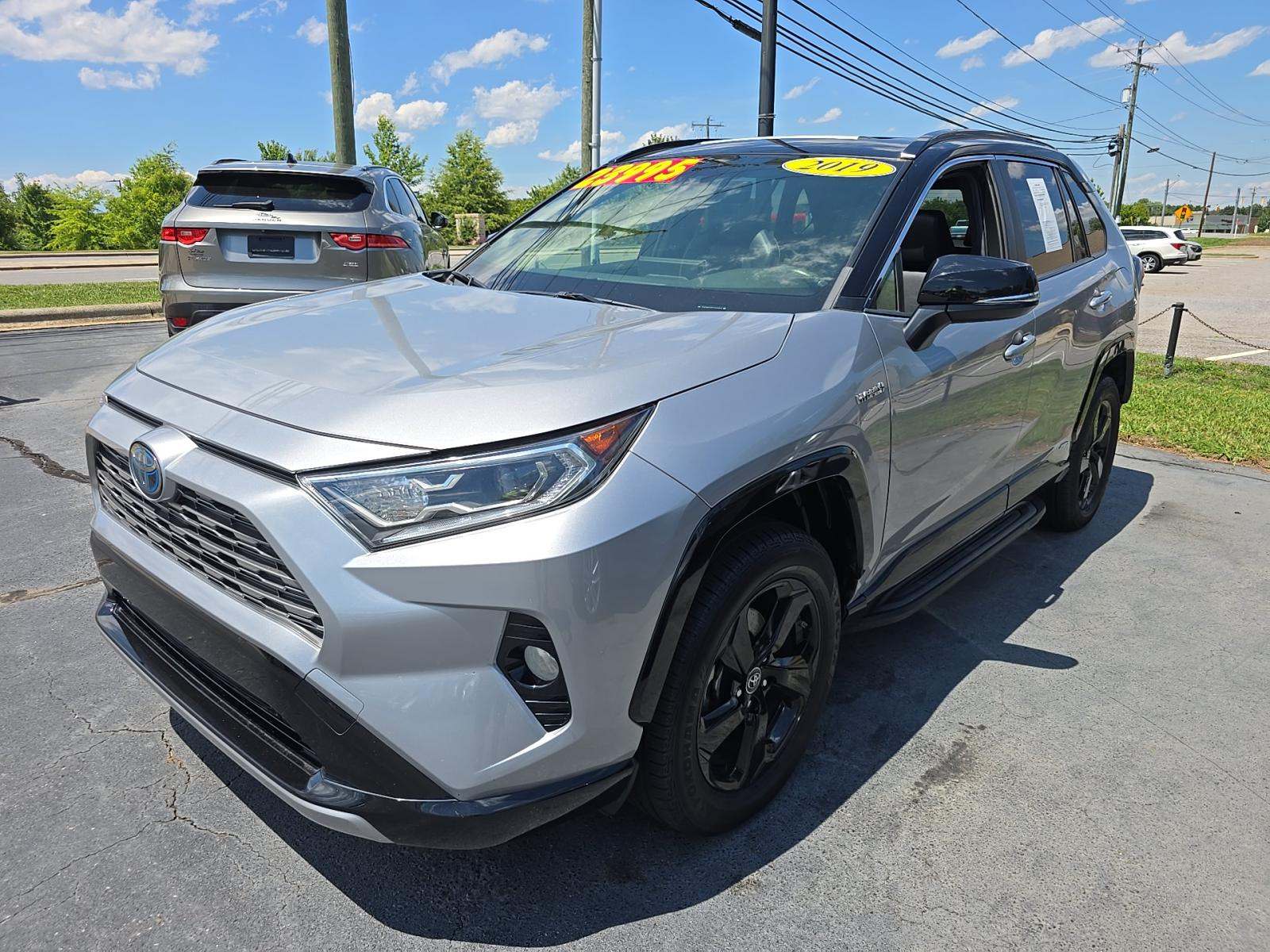 2019 Toyota RAV4 Hybrid XSE AWD
