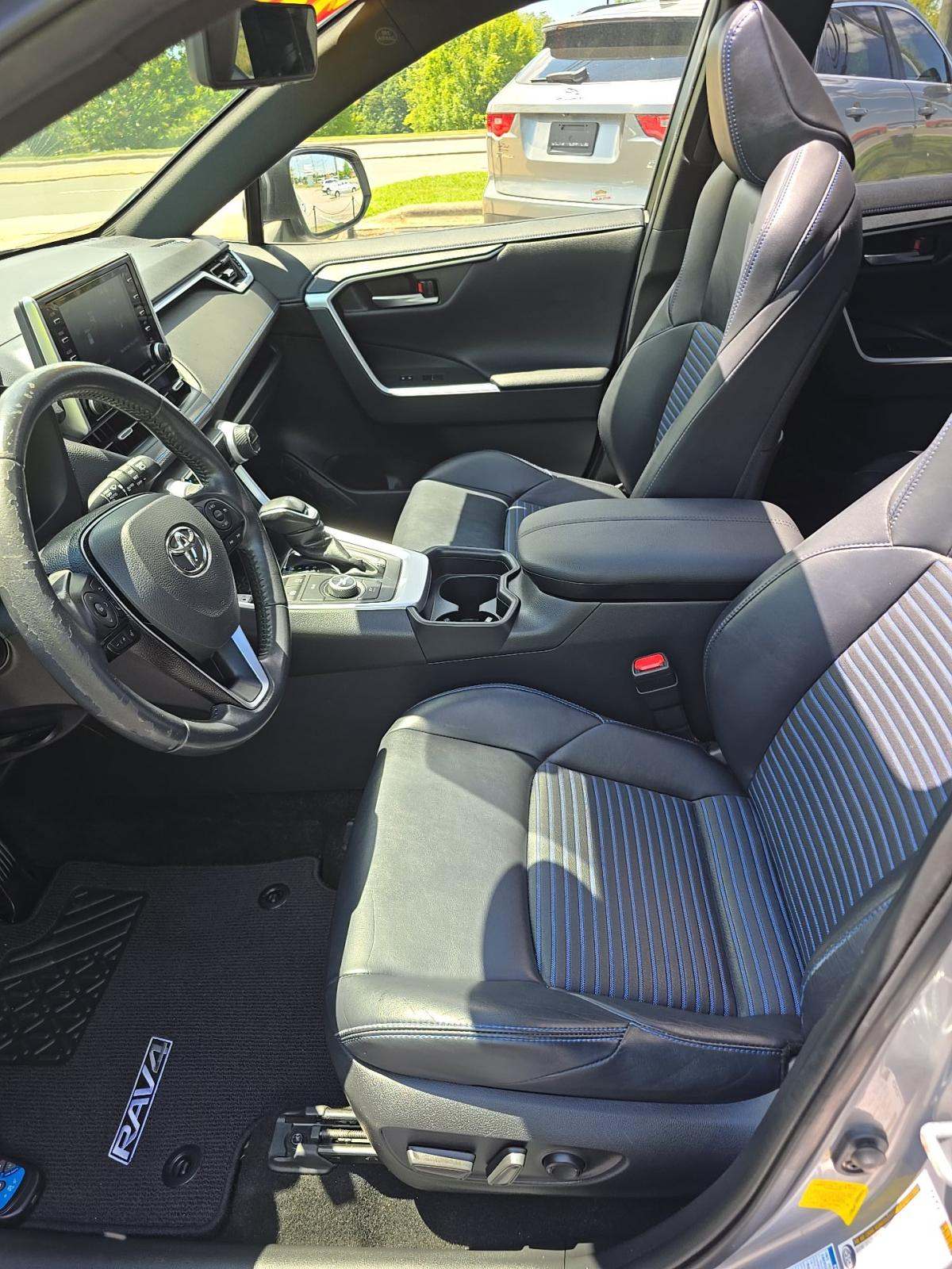 2019 Toyota RAV4 Hybrid XSE AWD