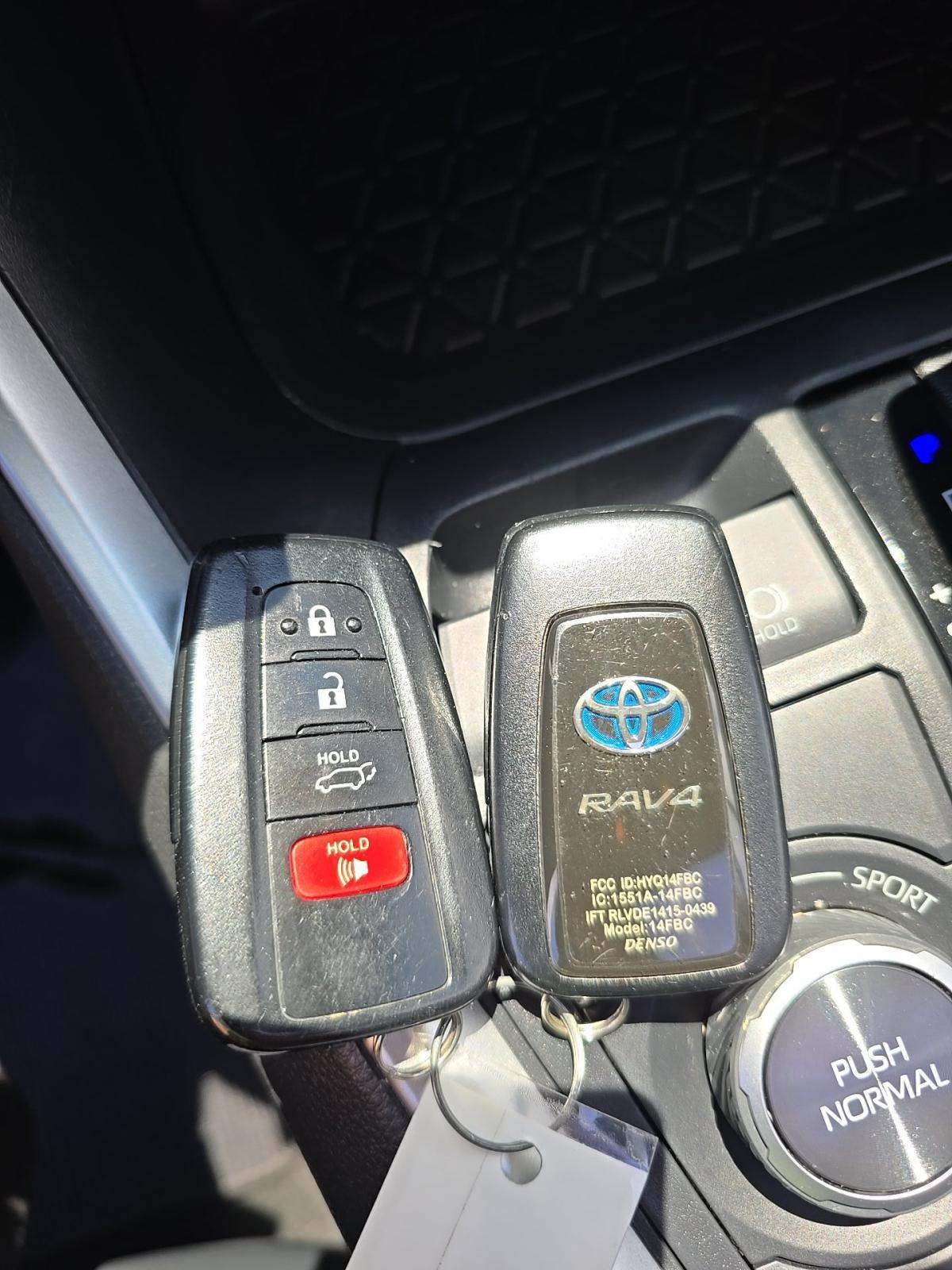 2019 Toyota RAV4 Hybrid XSE AWD