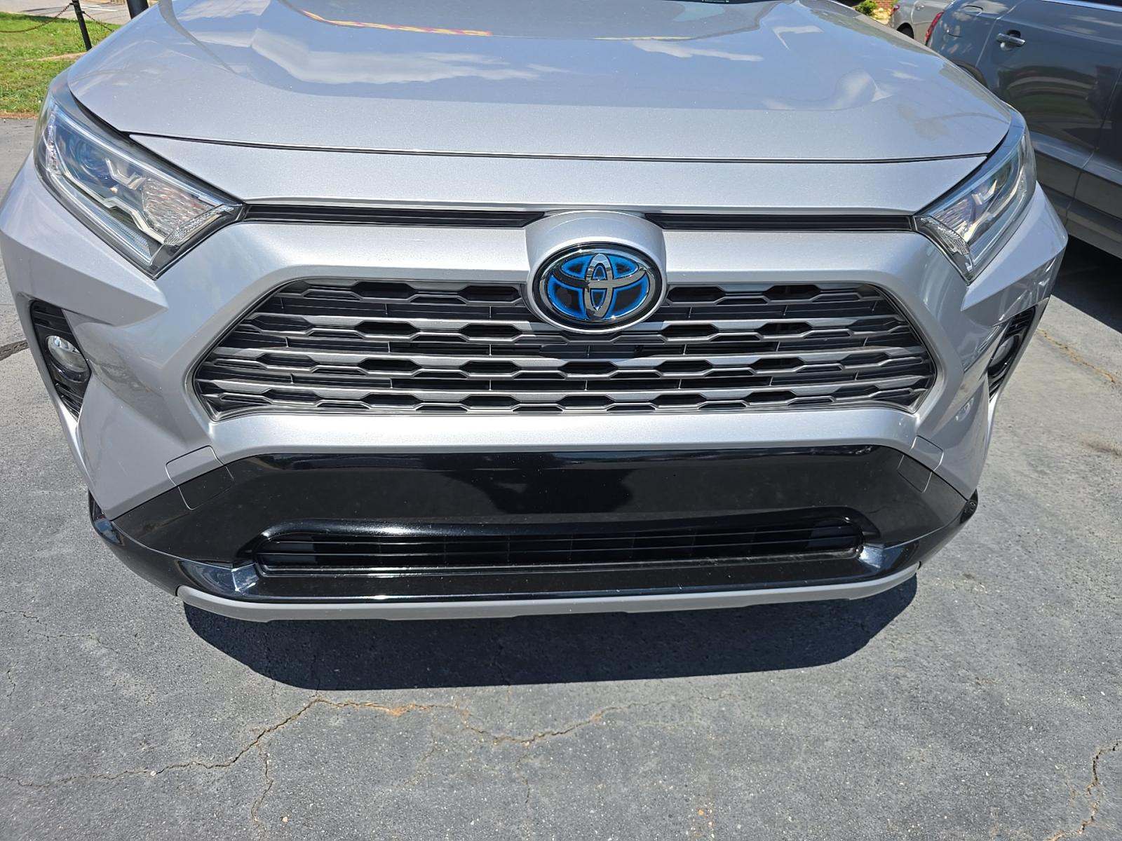 2019 Toyota RAV4 Hybrid XSE AWD