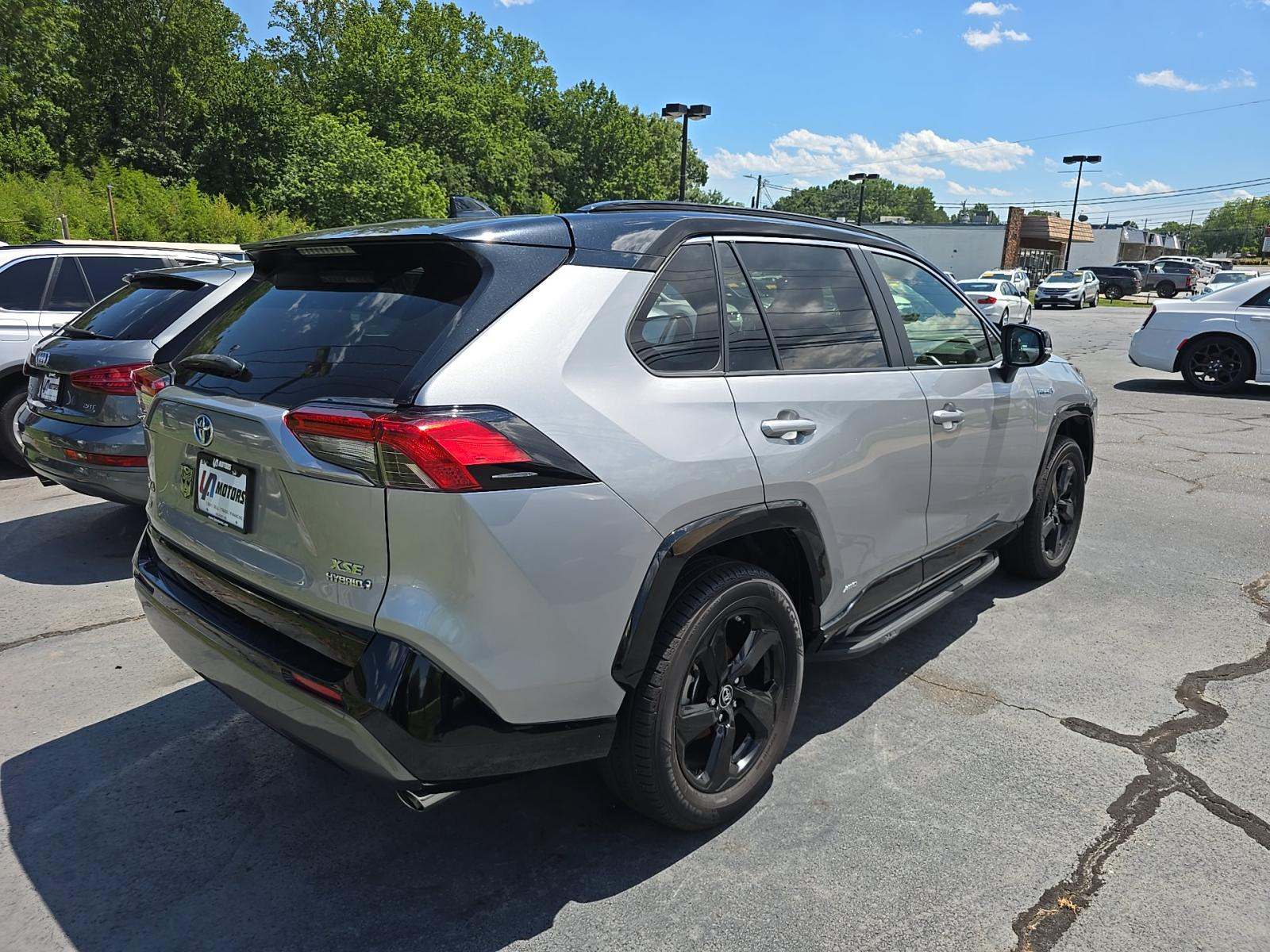 2019 Toyota RAV4 Hybrid XSE AWD