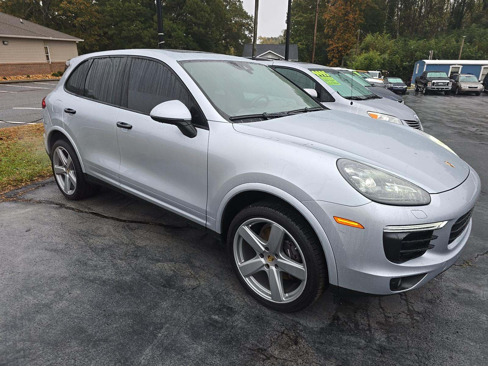 2018 Porsche Cayenne Platinum Edition AWD
