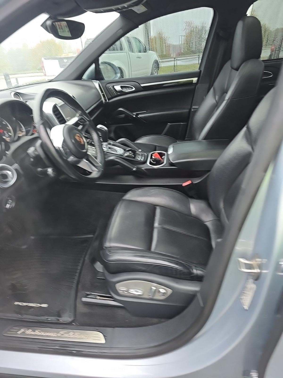 2018 Porsche Cayenne Platinum Edition AWD