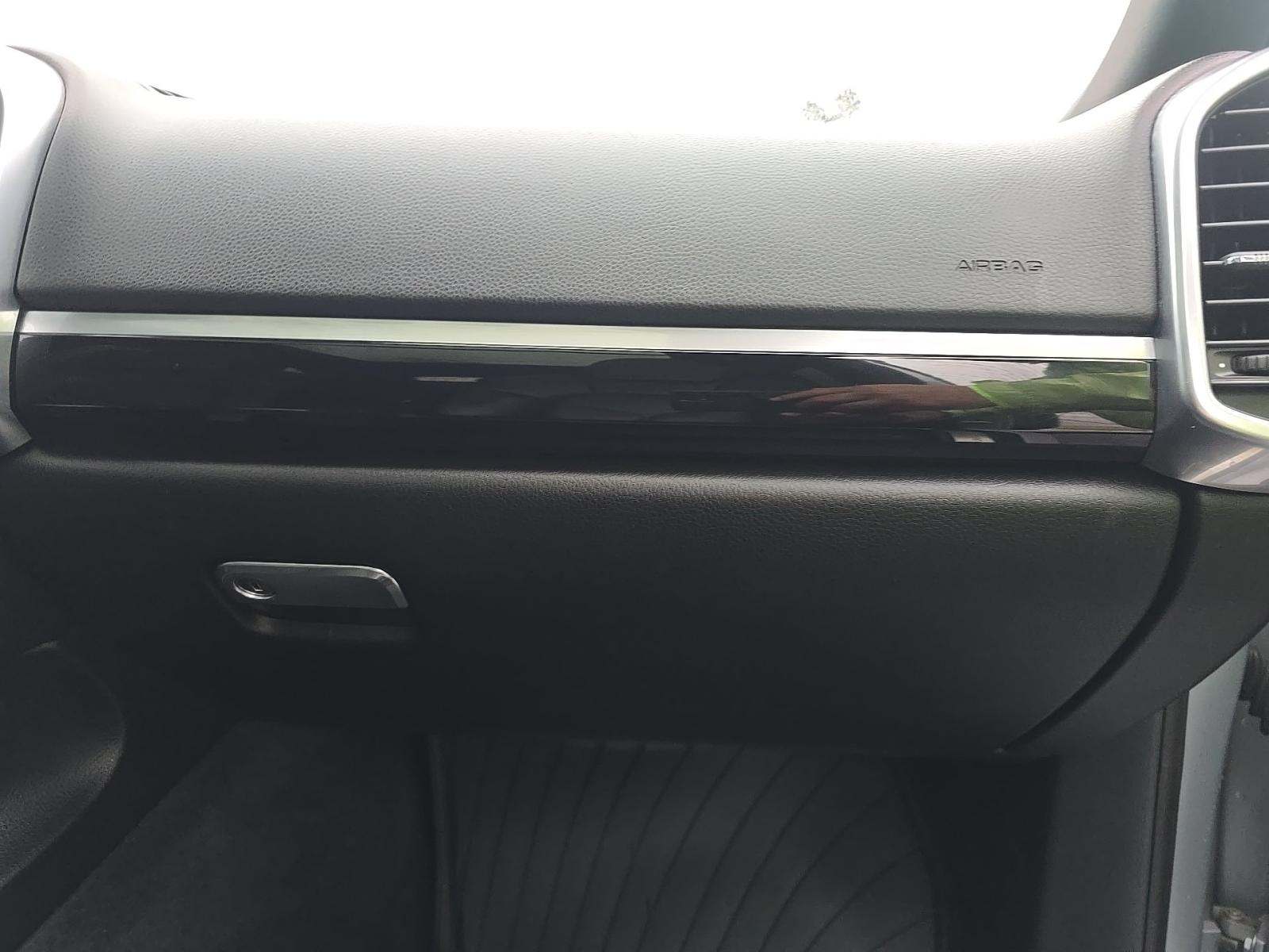 2018 Porsche Cayenne Platinum Edition AWD