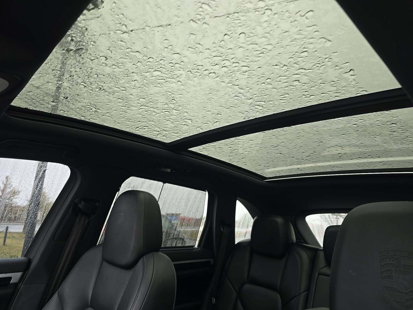 2018 Porsche Cayenne Platinum Edition AWD