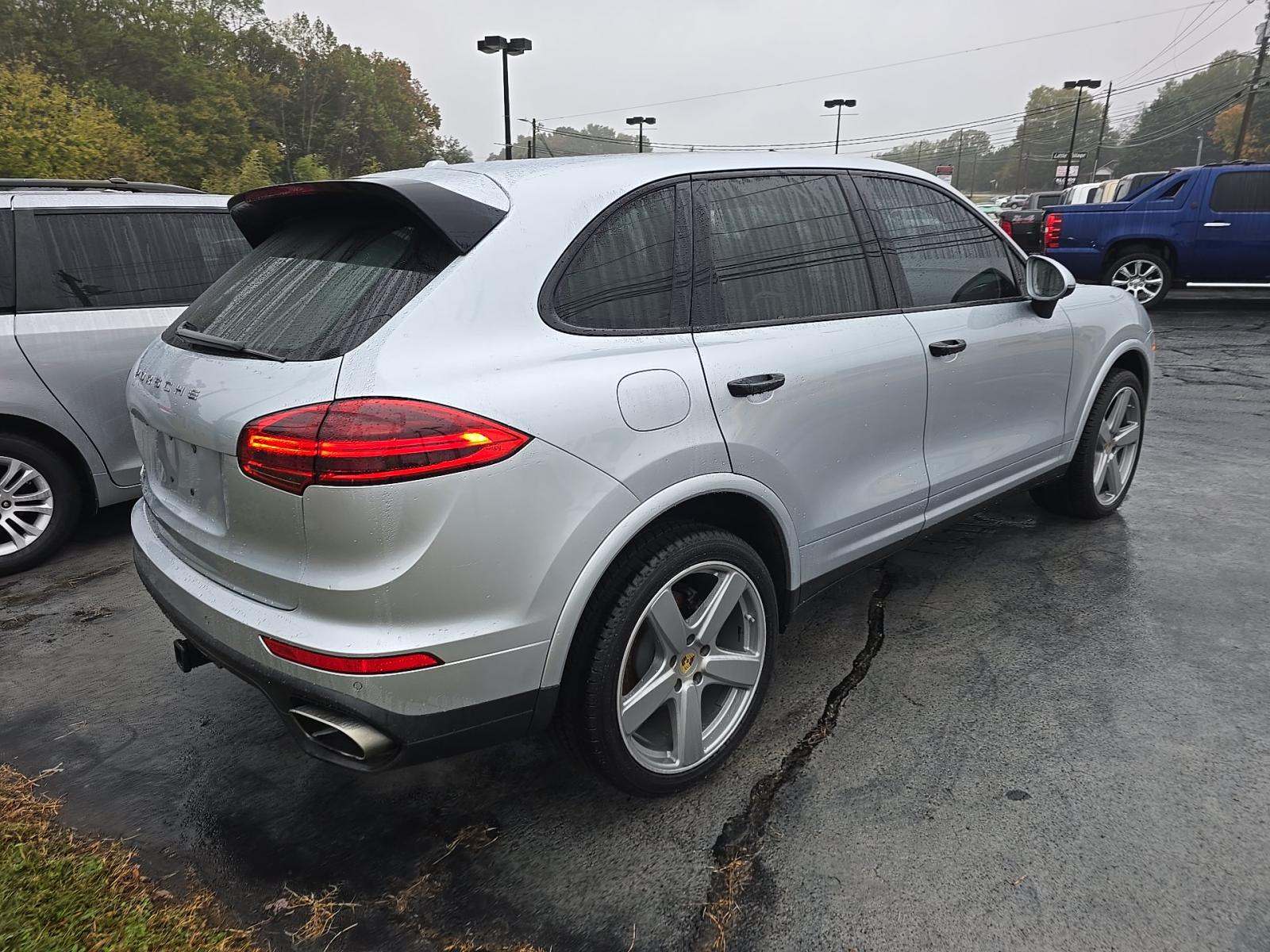 2018 Porsche Cayenne Platinum Edition AWD