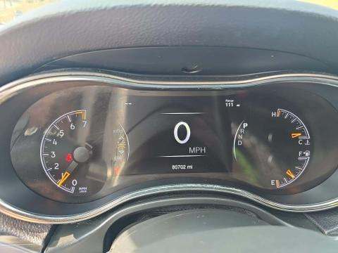 JEEP LAREDO E EDITION - 9