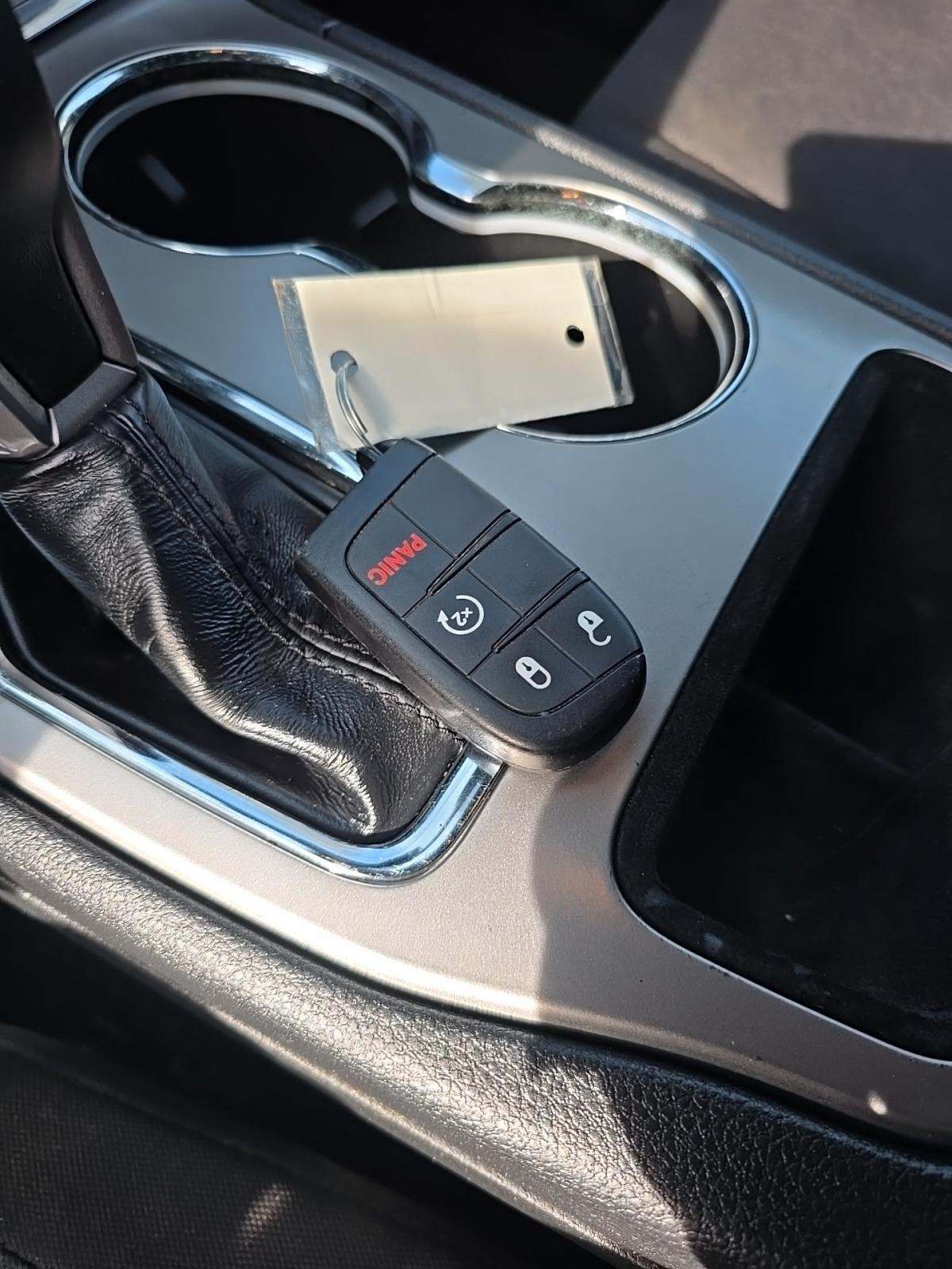 JEEP LAREDO E EDITION - 8