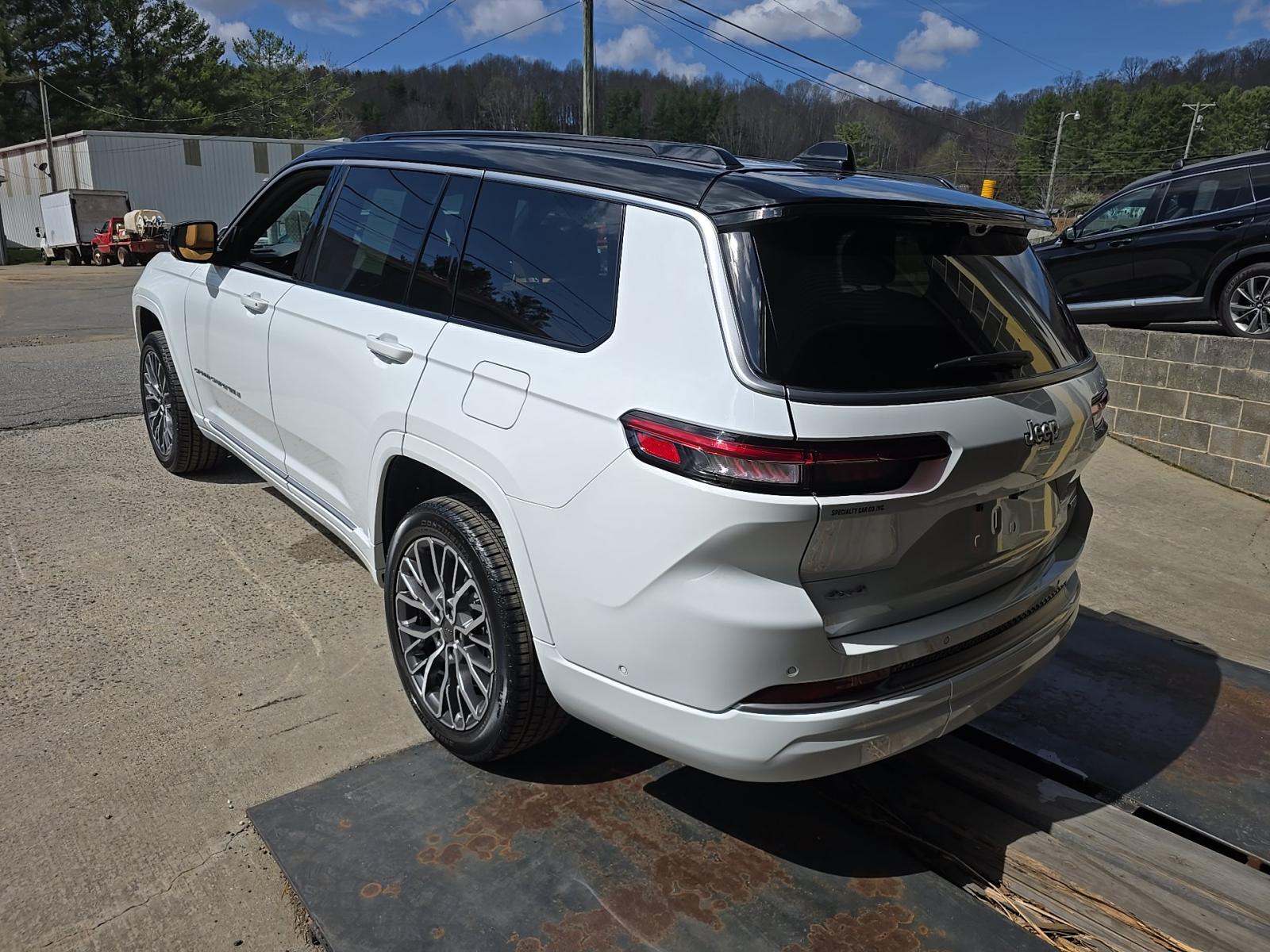 JEEP GRAND CHEROKEE - 2