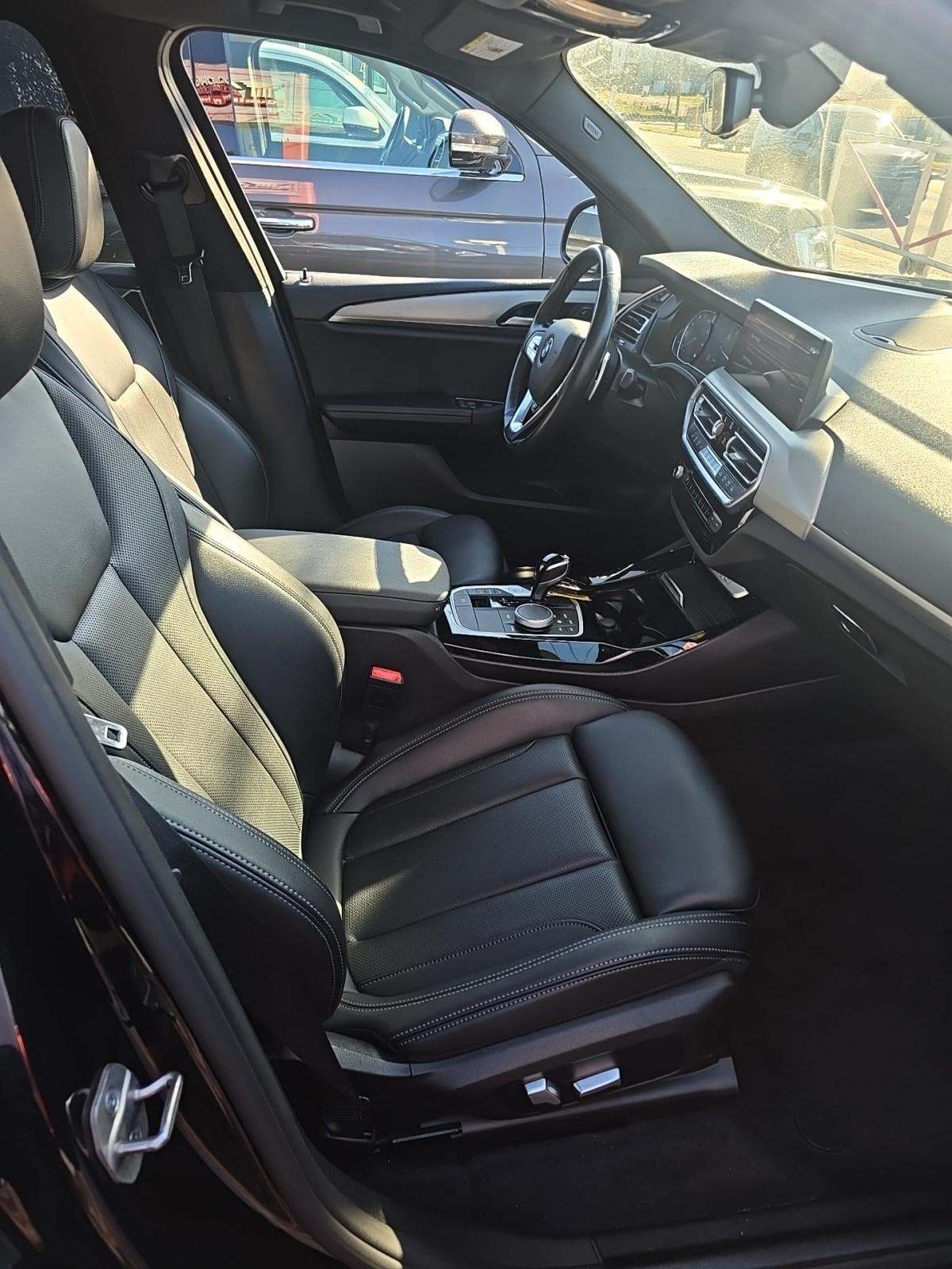 2022 BMW X3 sDrive30i RWD