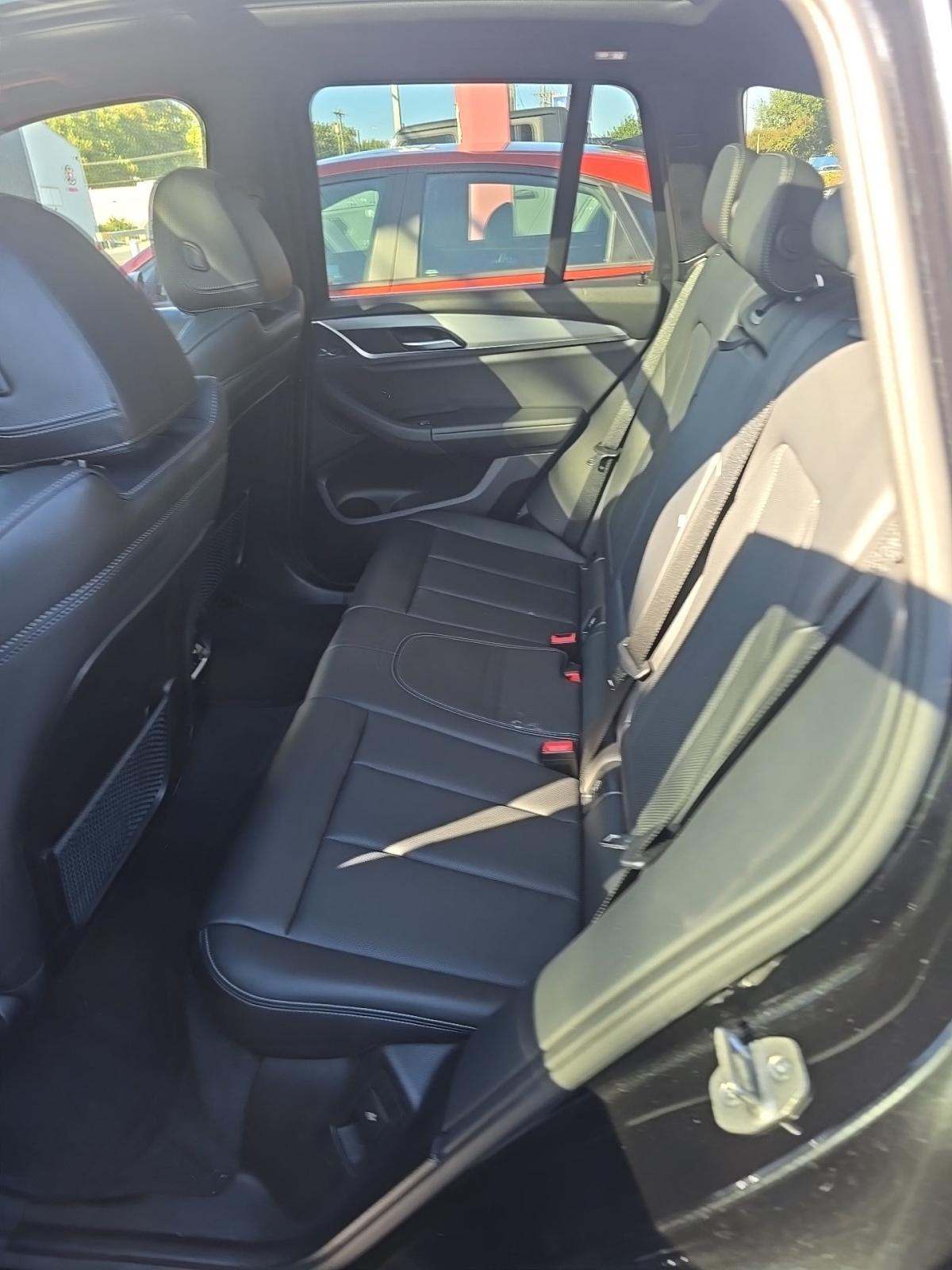 2022 BMW X3 sDrive30i RWD