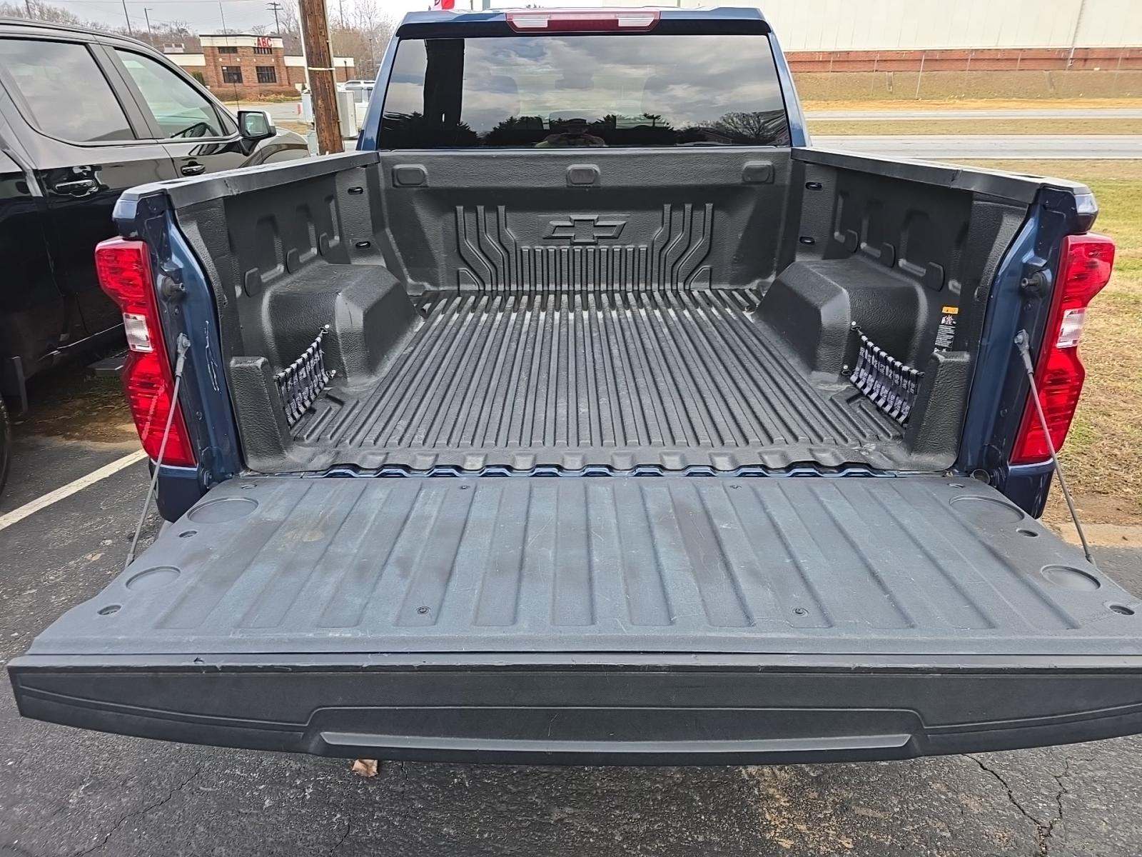 2022 Chevrolet Silverado 1500 LT AWD