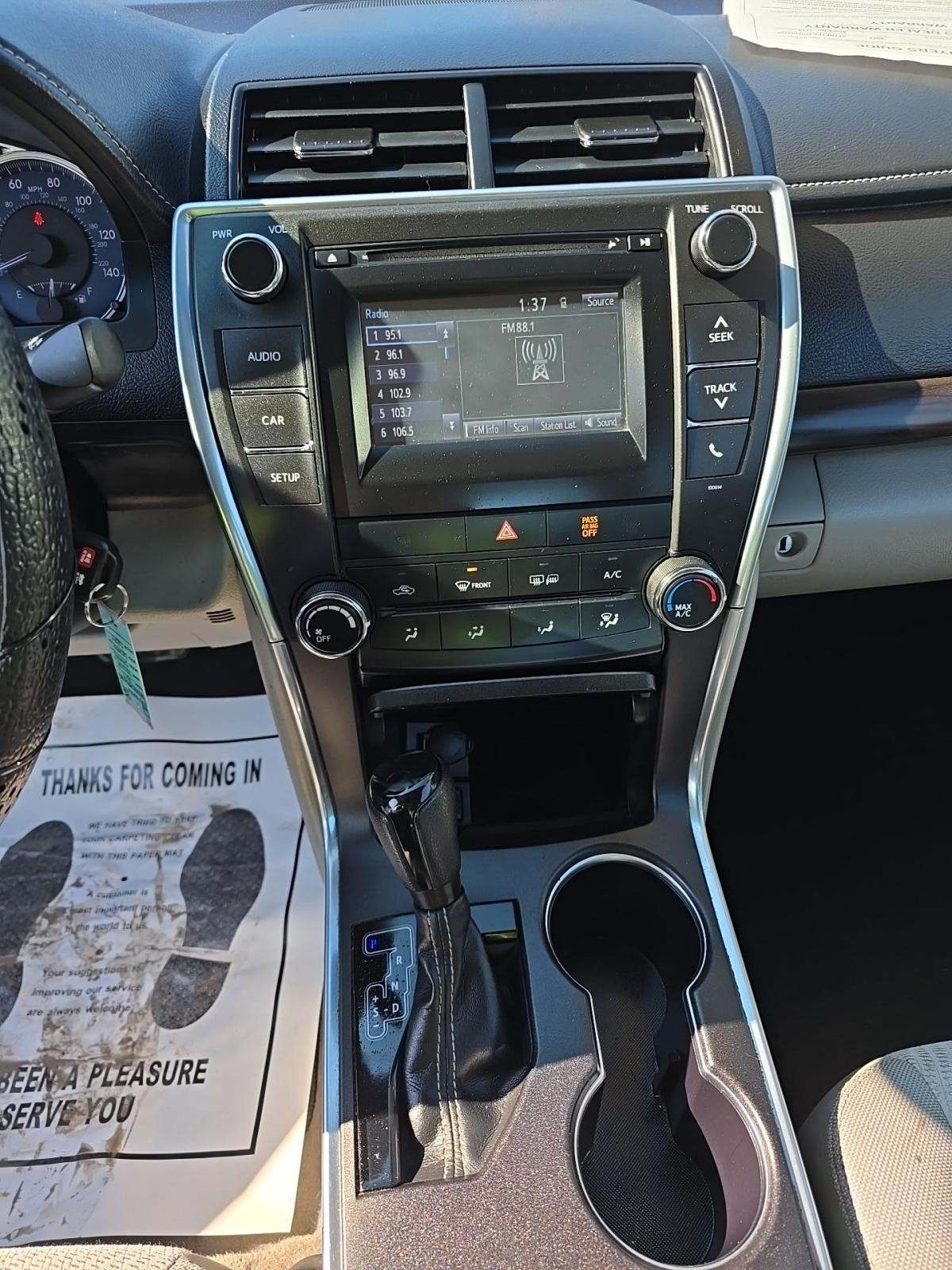 2017 Toyota Camry LE FWD