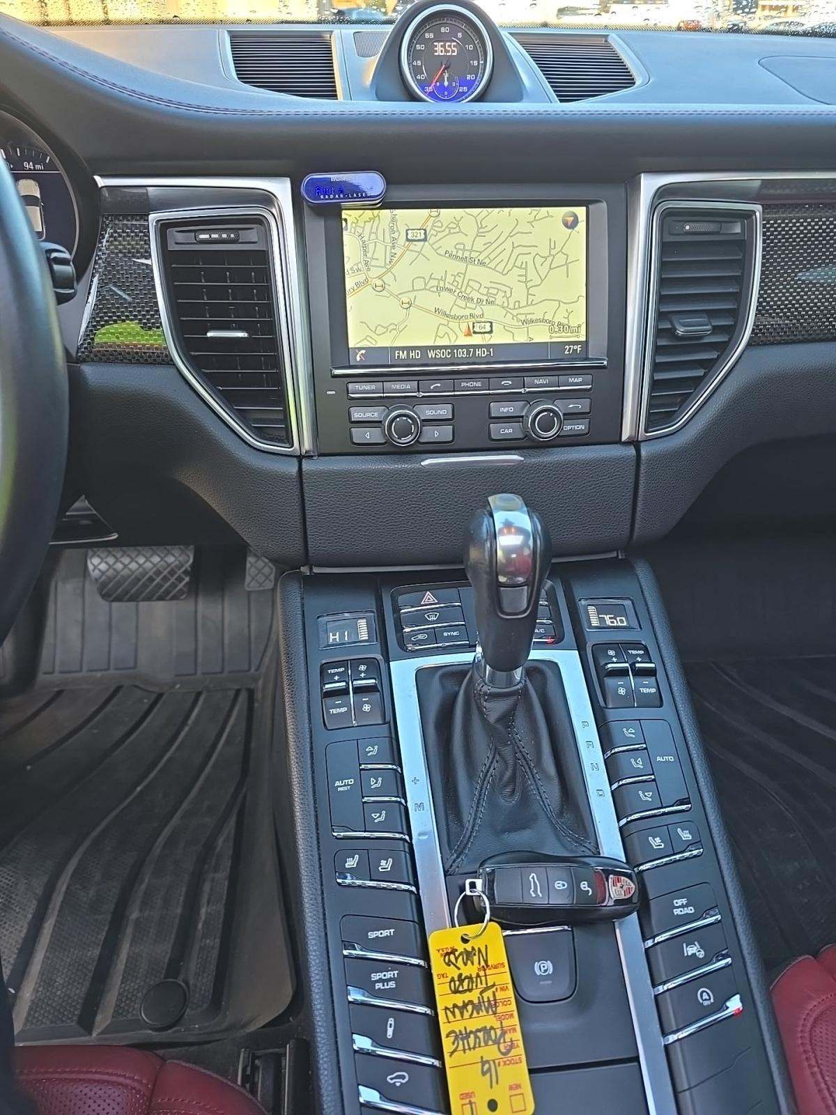 2016 Porsche Macan Turbo AWD