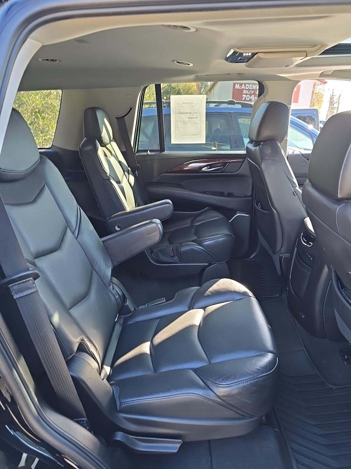 2019 Cadillac Escalade Premium Luxury RWD